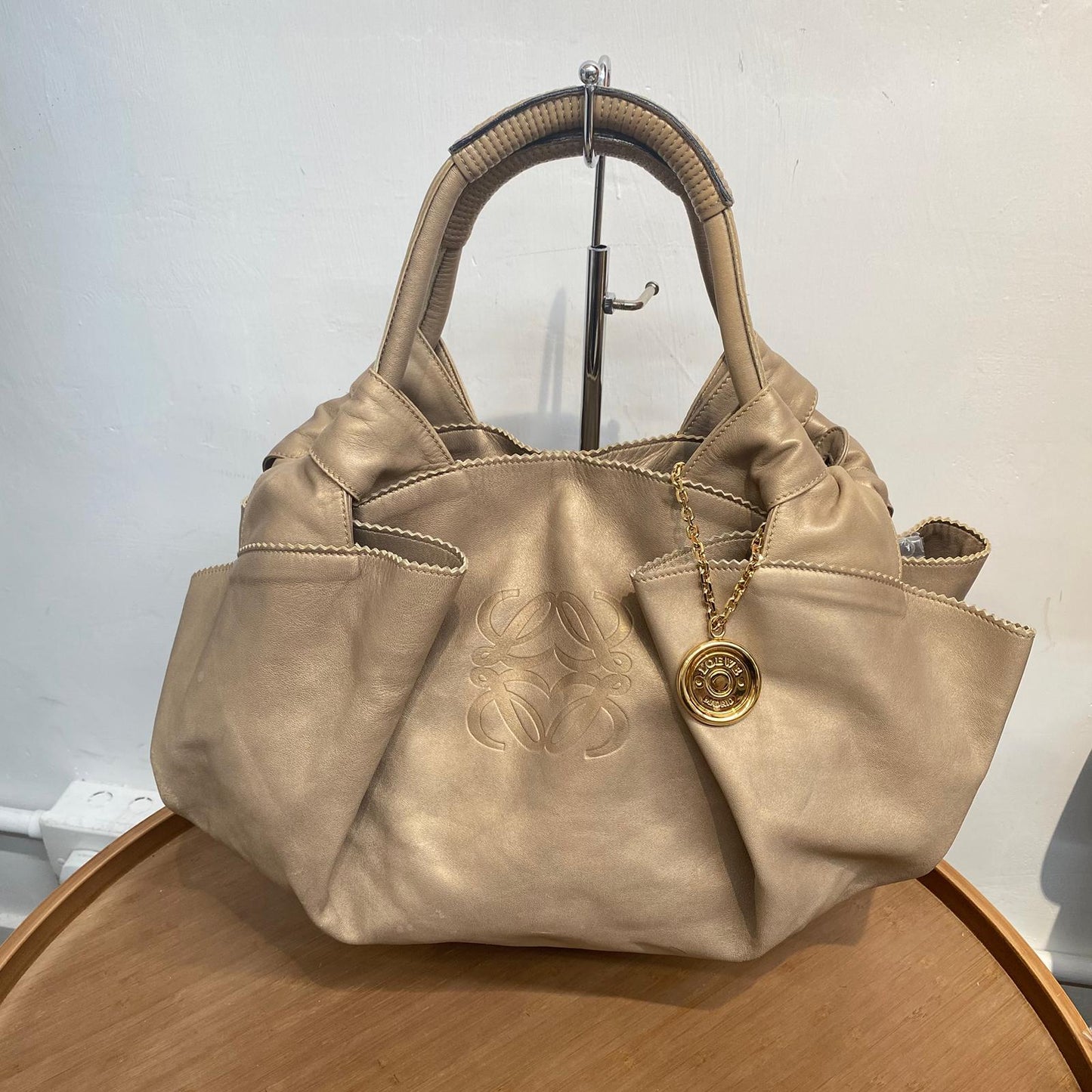 LOEWE 手挽袋