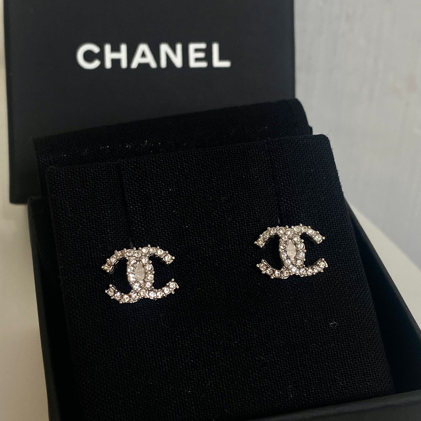 Chanel 耳針耳環 有盒