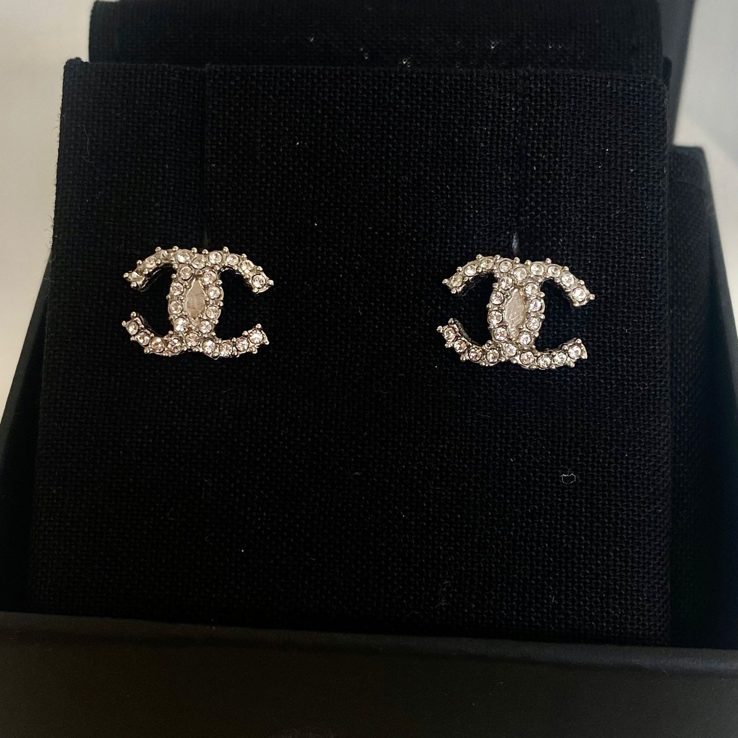 Chanel 耳針耳環 有盒