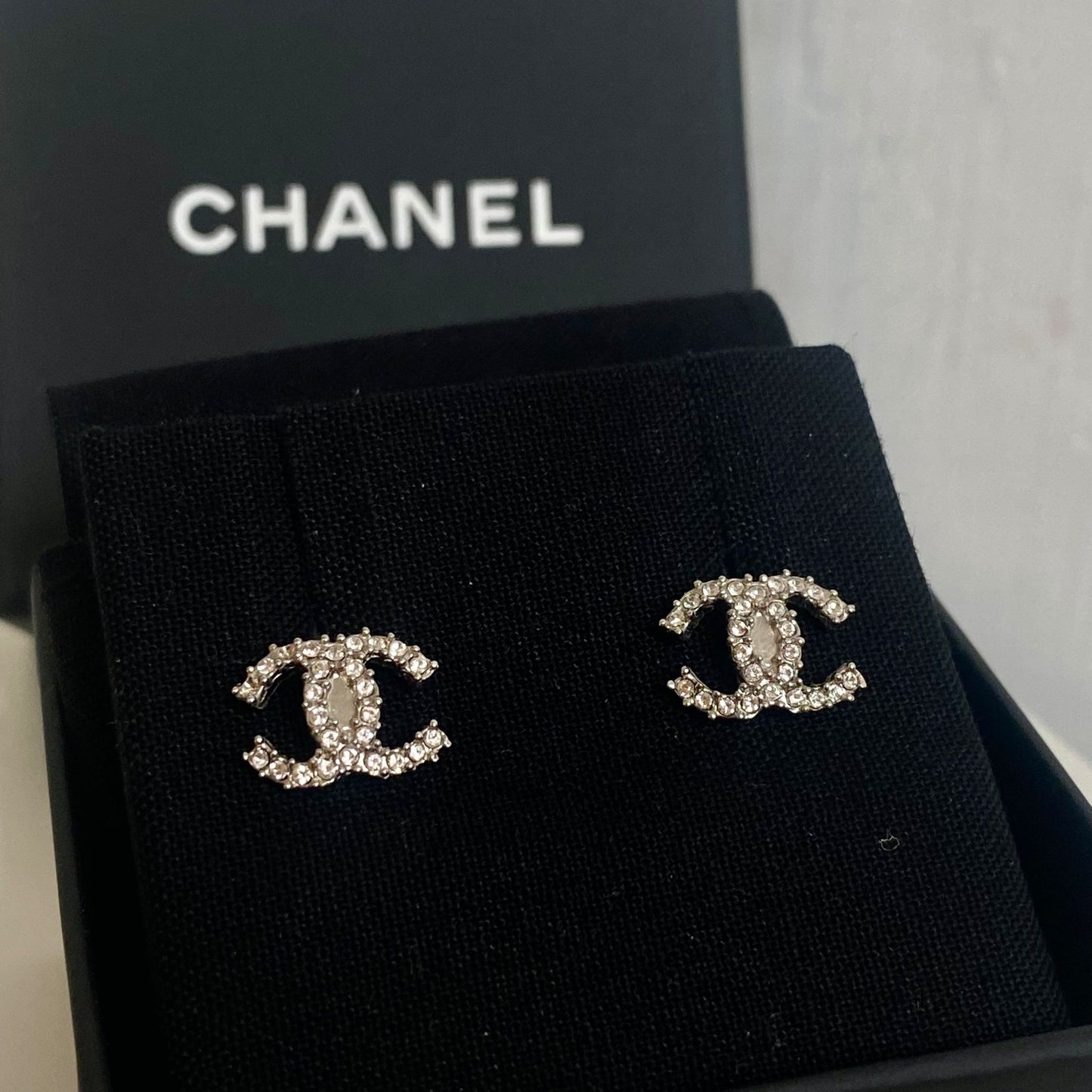 Chanel 耳針耳環 有盒