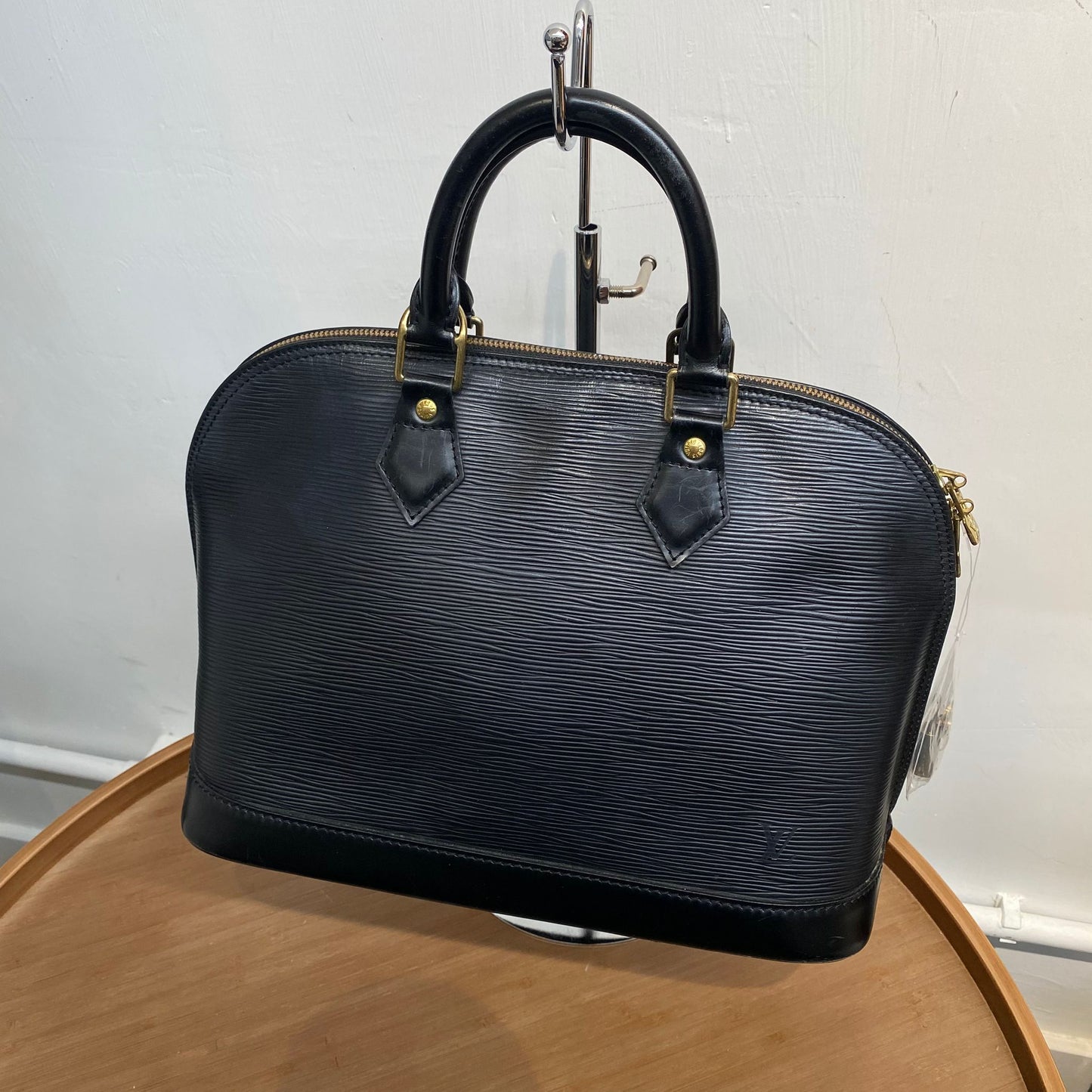 LV ALMA 黑色 有鎖有匙