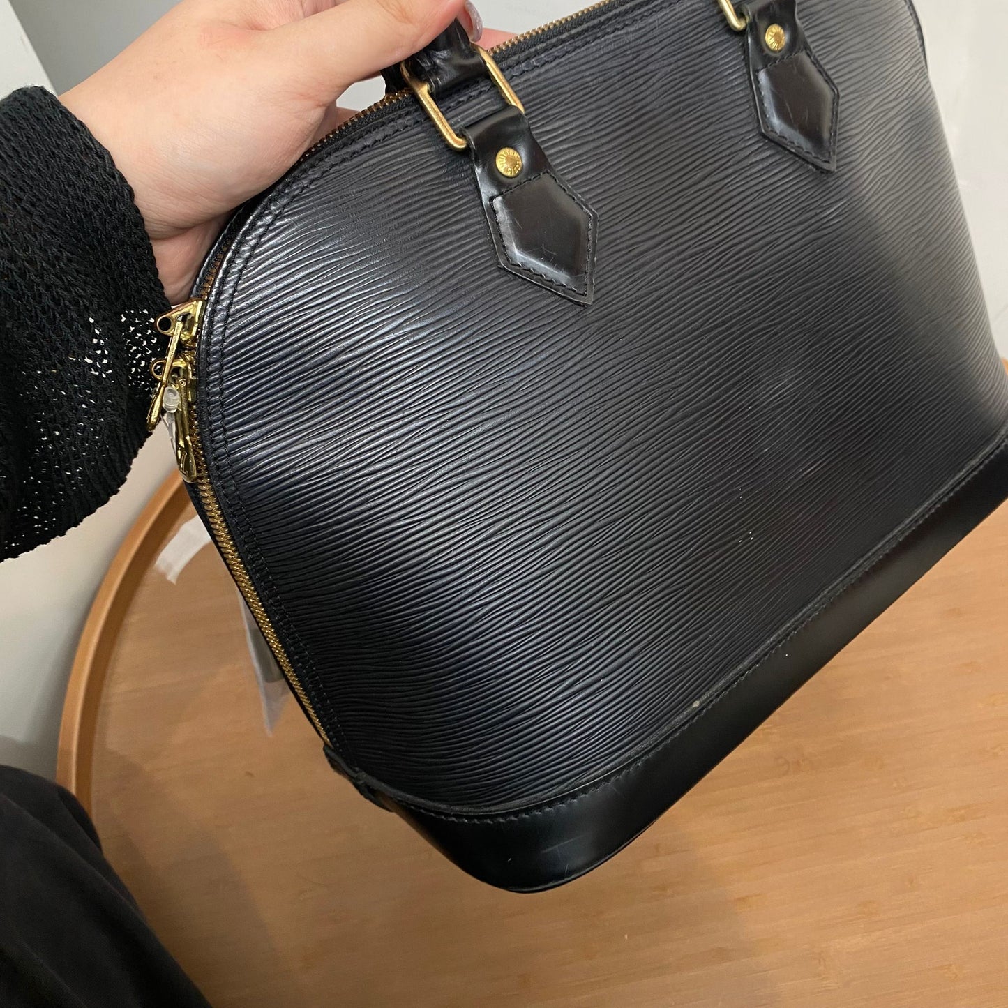 LV ALMA 黑色 有鎖有匙