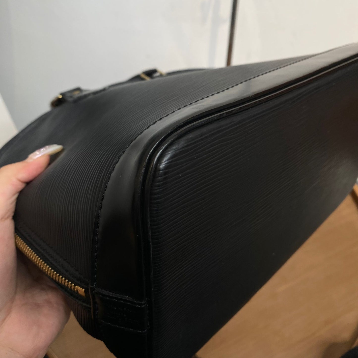 LV ALMA 黑色 有鎖有匙