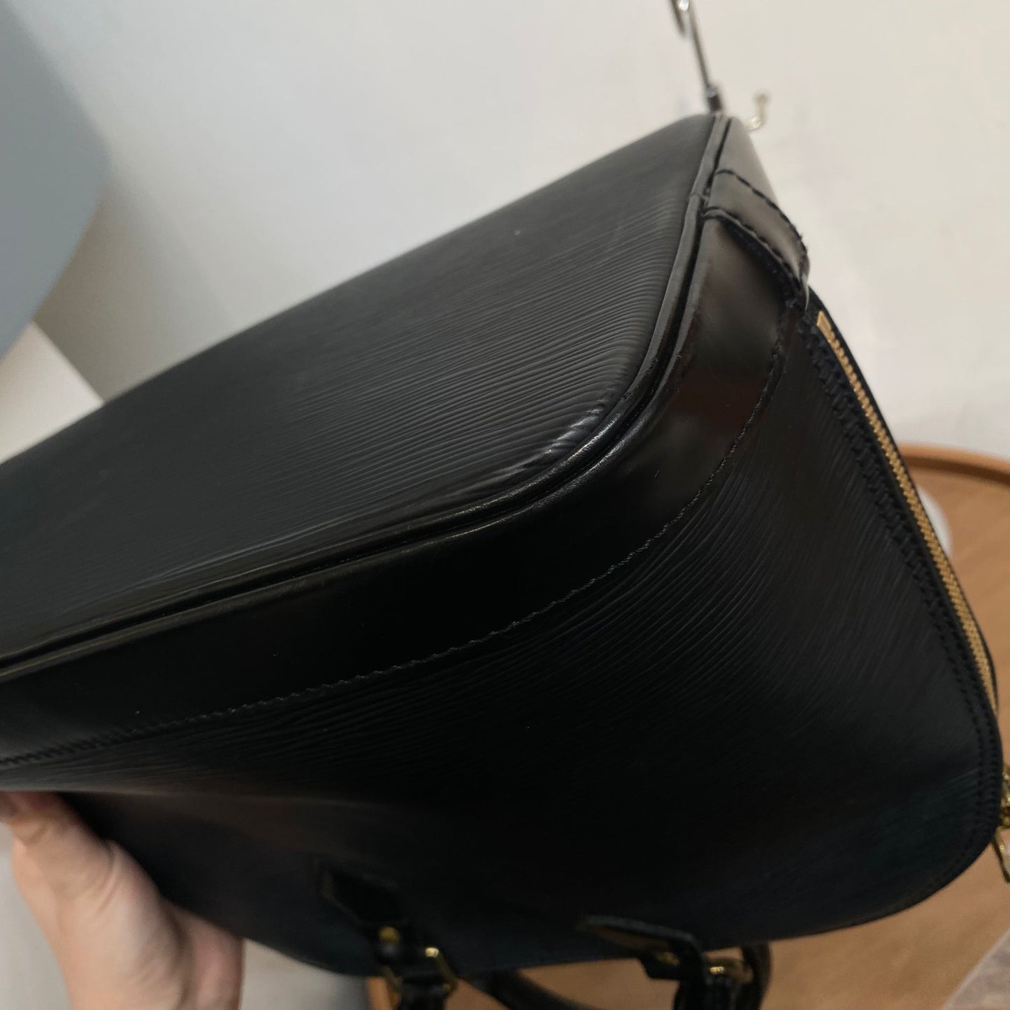 LV ALMA 黑色 有鎖有匙