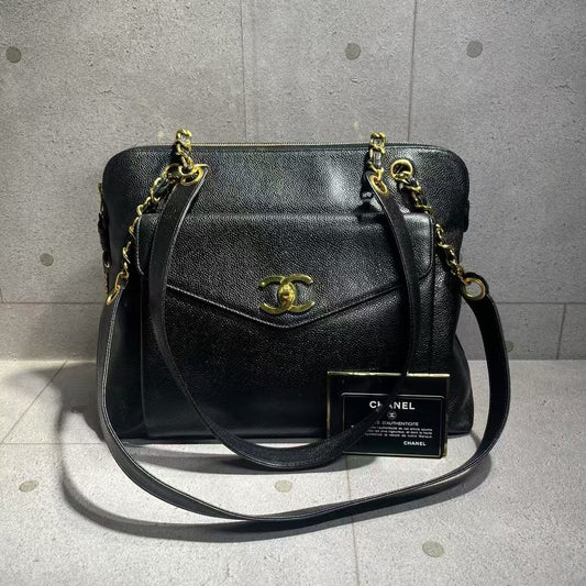CHANEL 魚子醬奶粉袋
