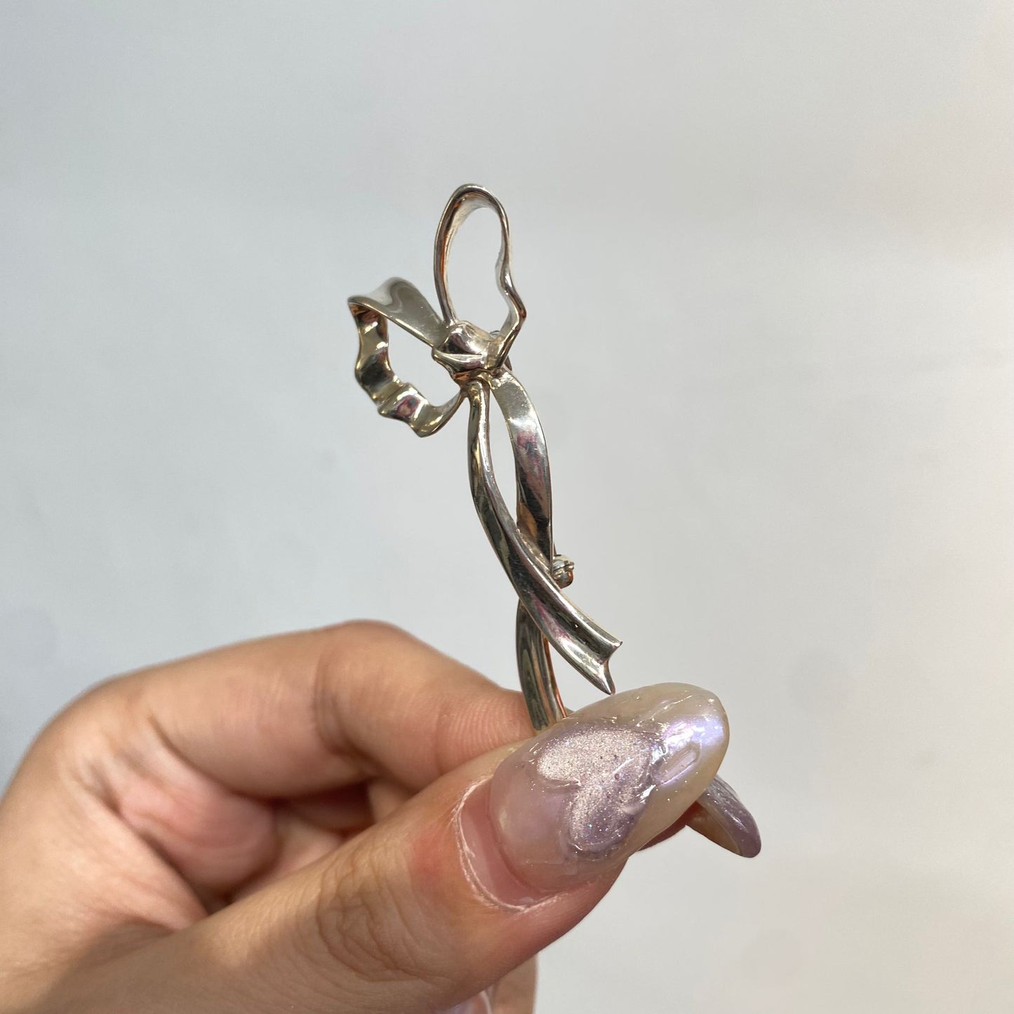 Tiffany蝴蝶結心口針 有盒有塵袋