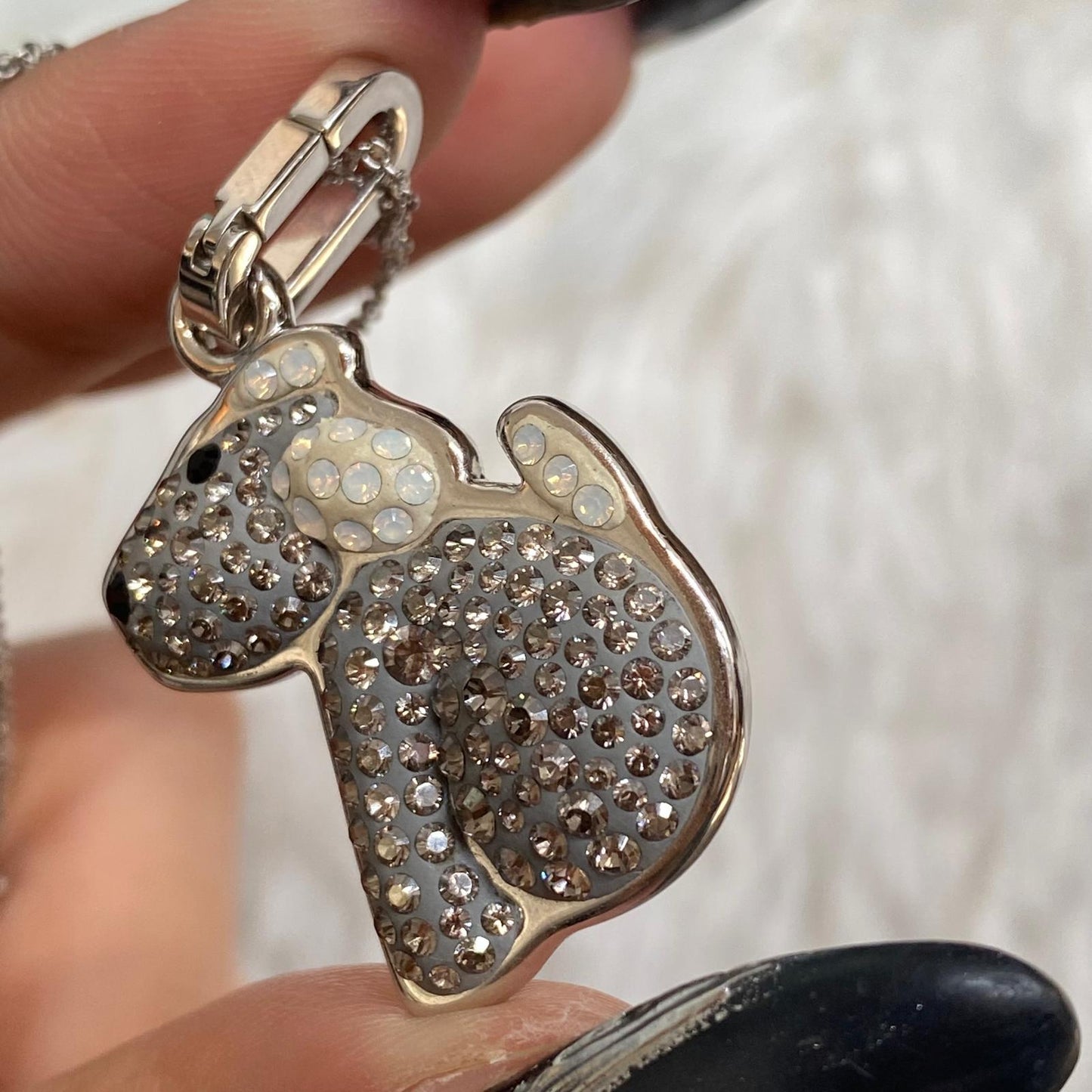 SWAROVSKI小狗吊墜