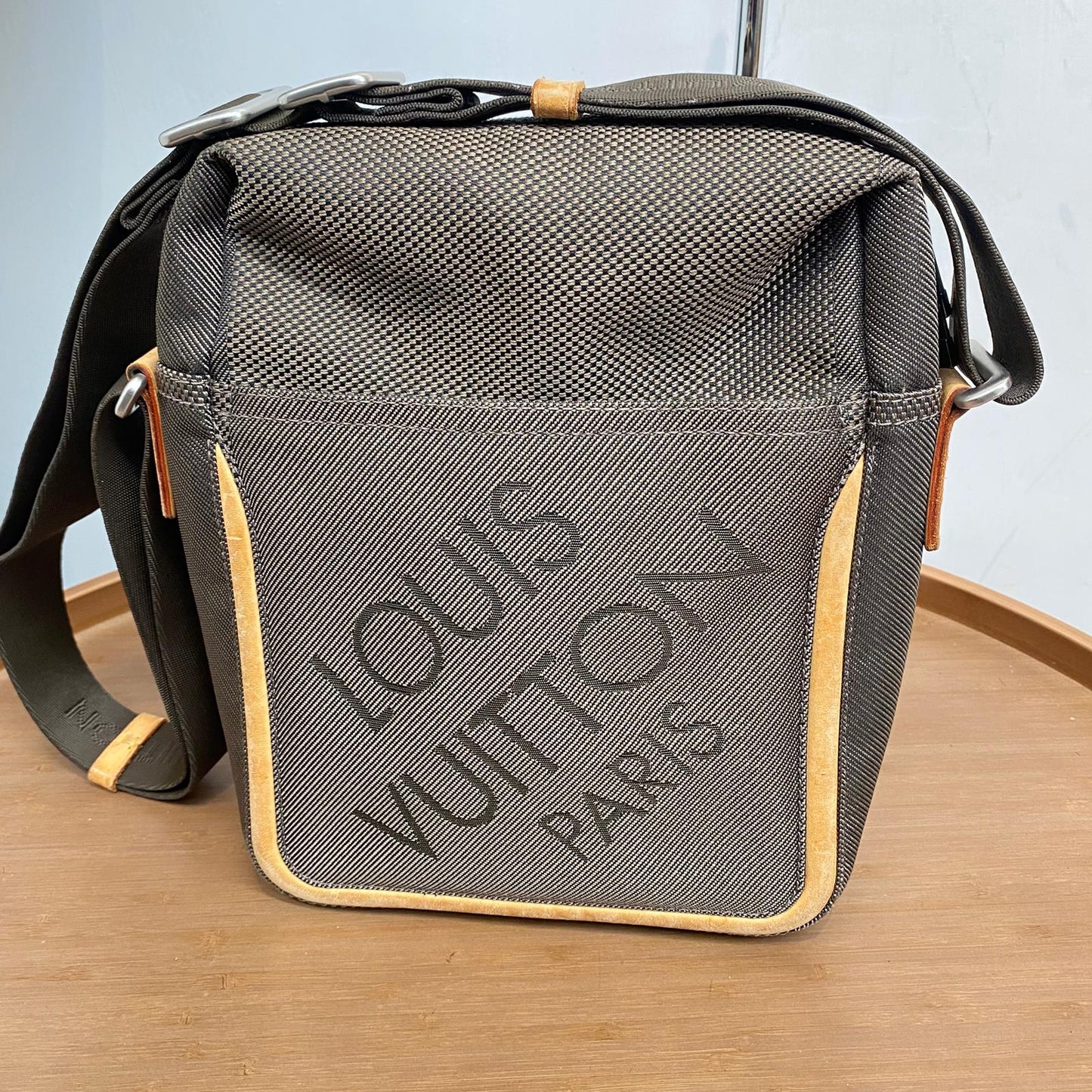 LV 斜孭袋