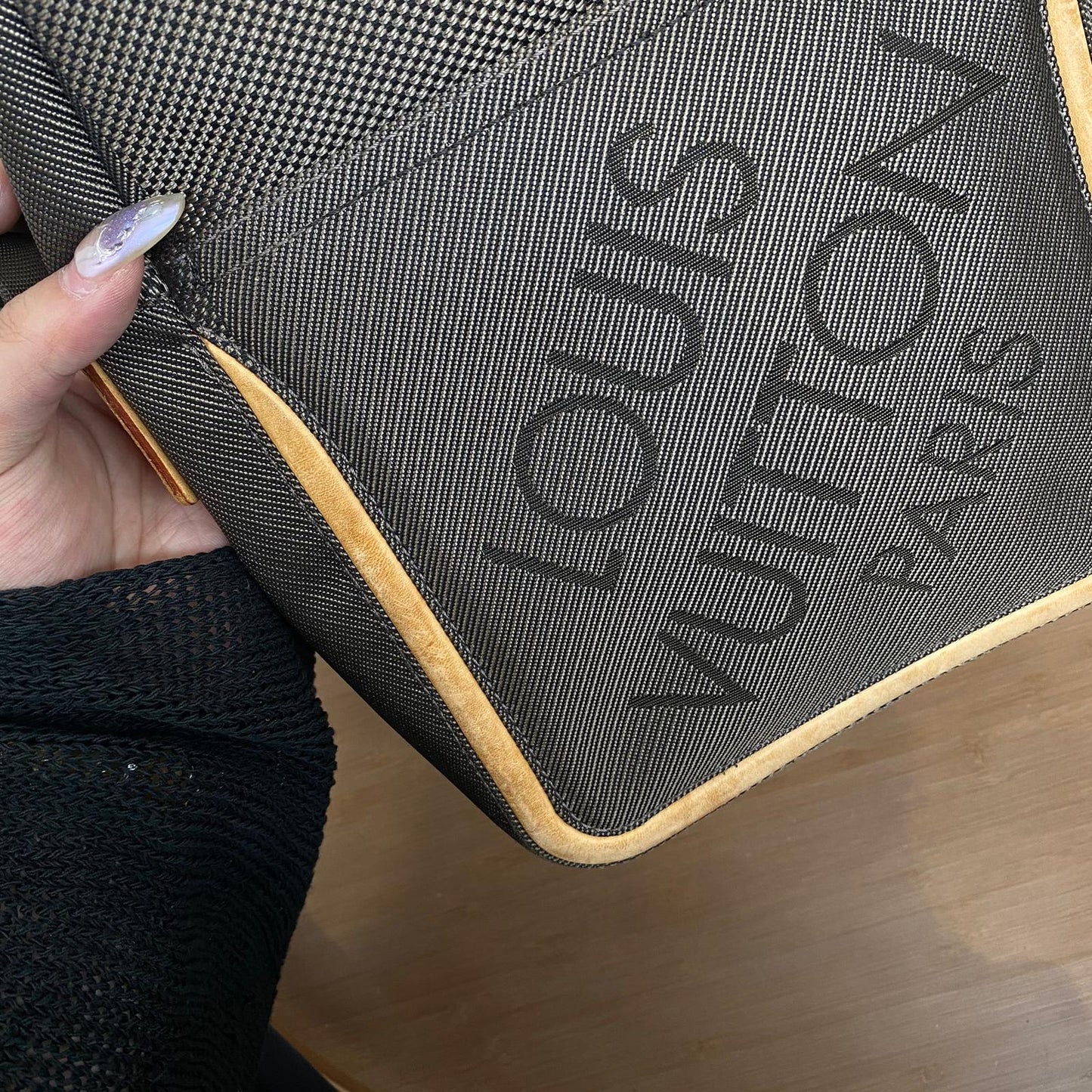 LV 斜孭袋