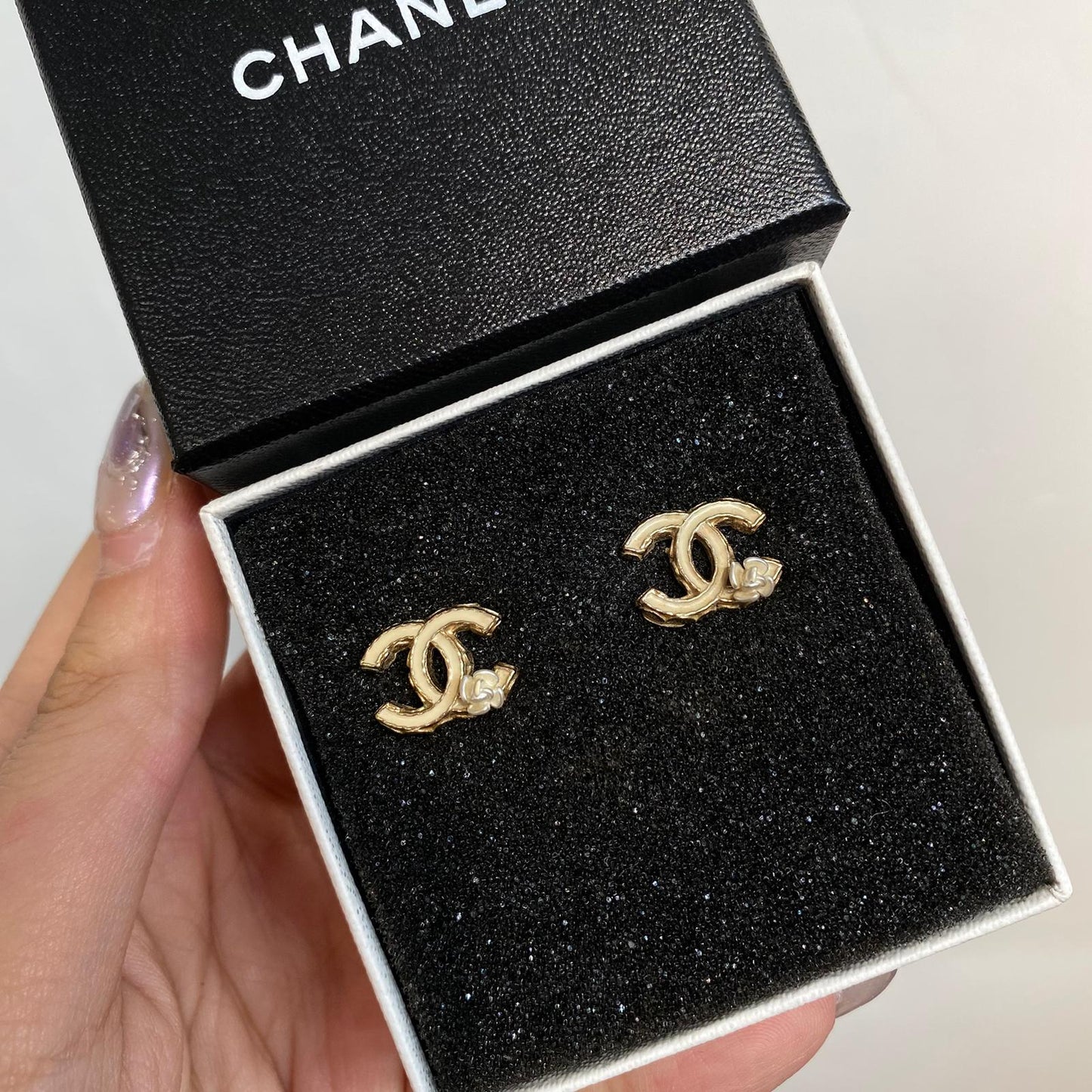 CHANEL 山茶花耳環