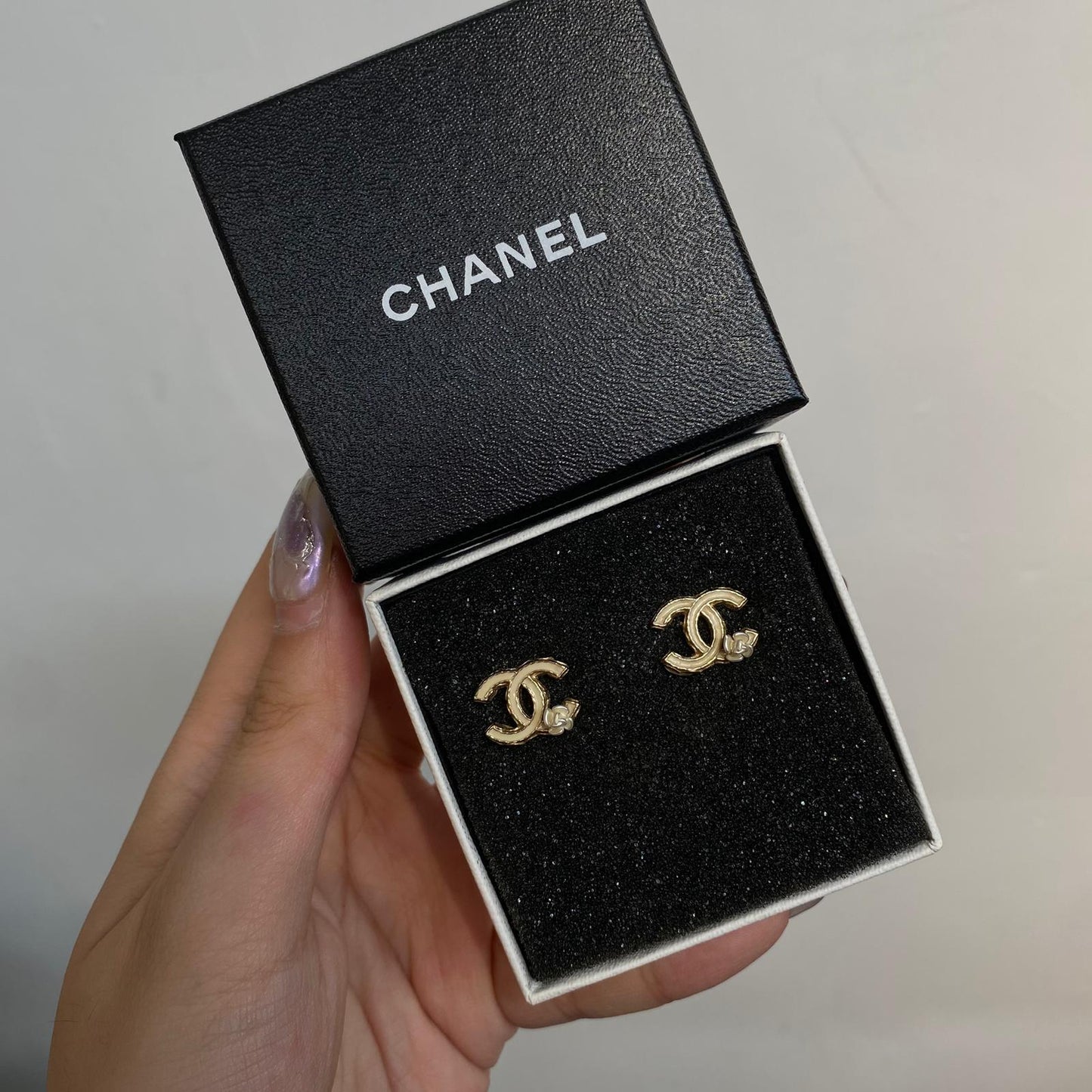 CHANEL 山茶花耳環