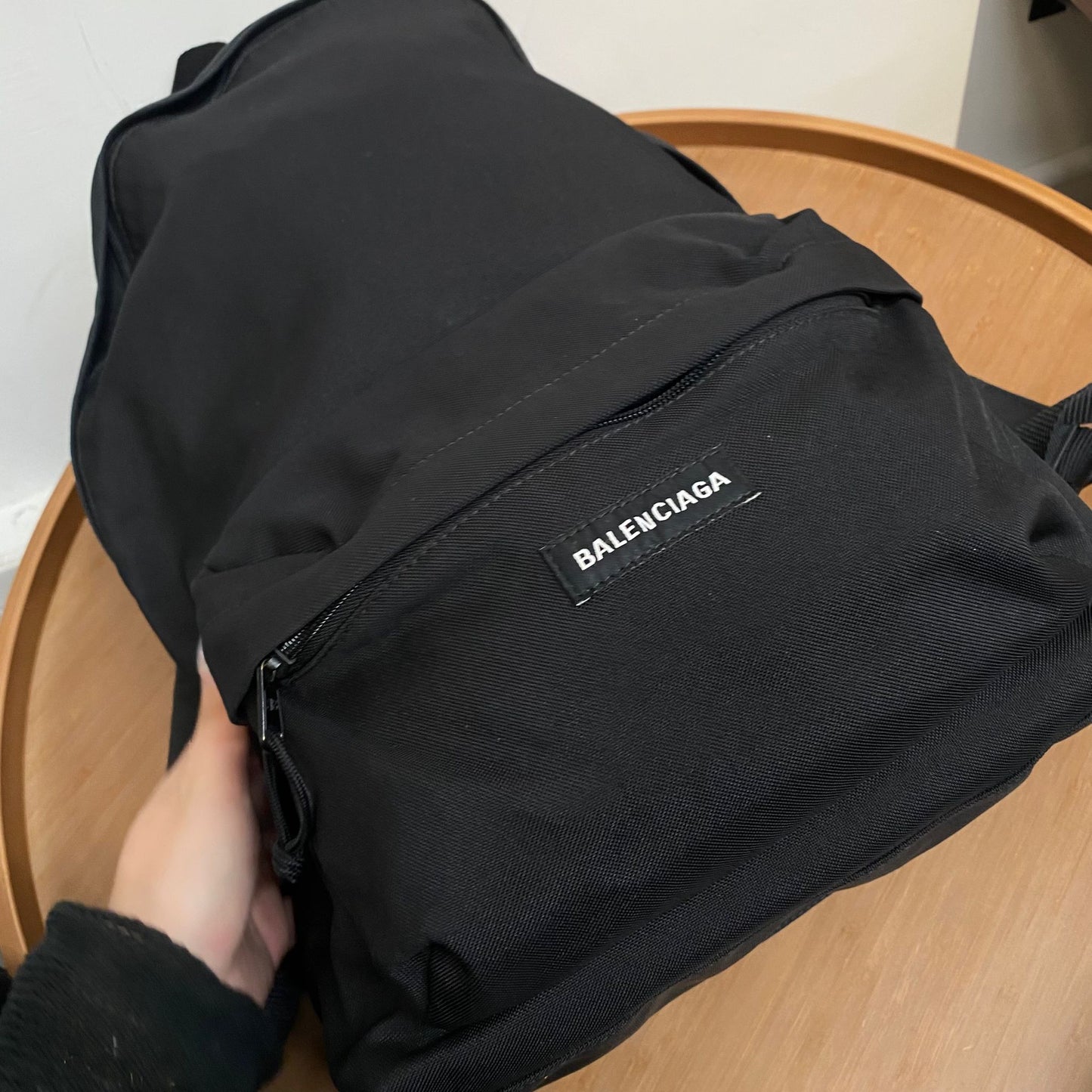 Balenciaga 背囊