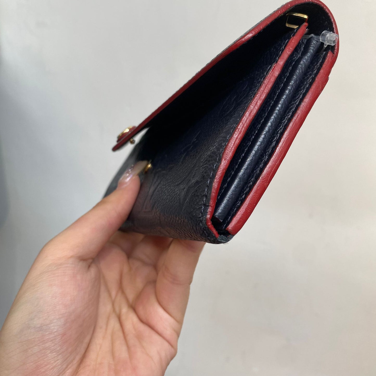LV深藍色壓花長銀包 有盒有塵袋