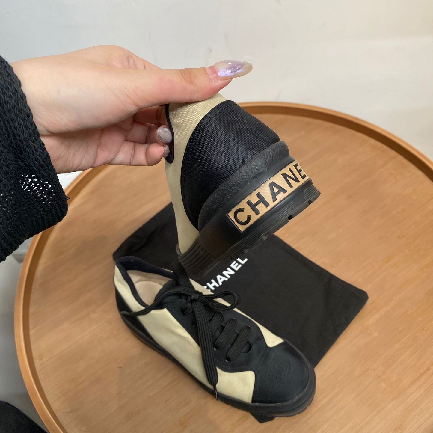 CHANEL 休閑鞋