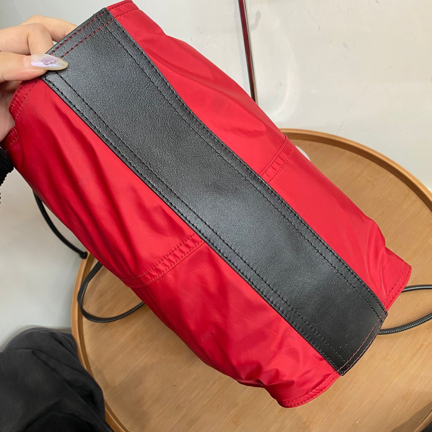 Burberry尼龍單肩袋