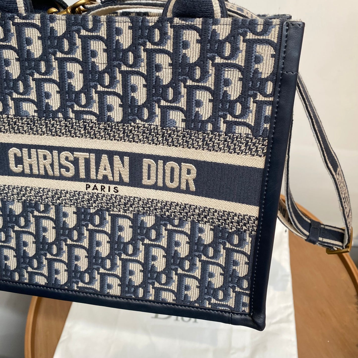 DIOR BOOK TOTE 有塵袋