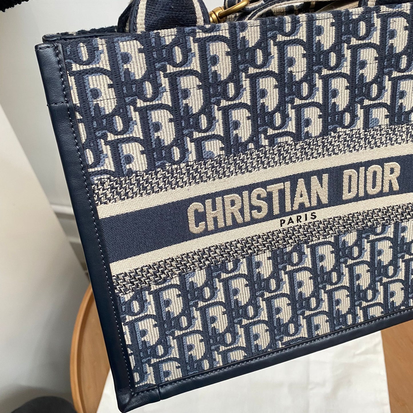 DIOR BOOK TOTE 有塵袋