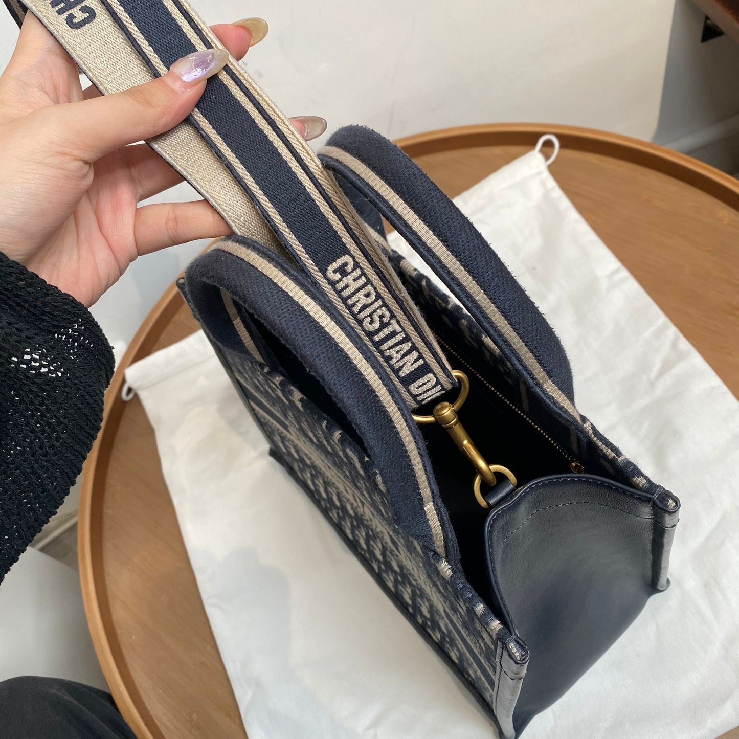 DIOR BOOK TOTE 有塵袋