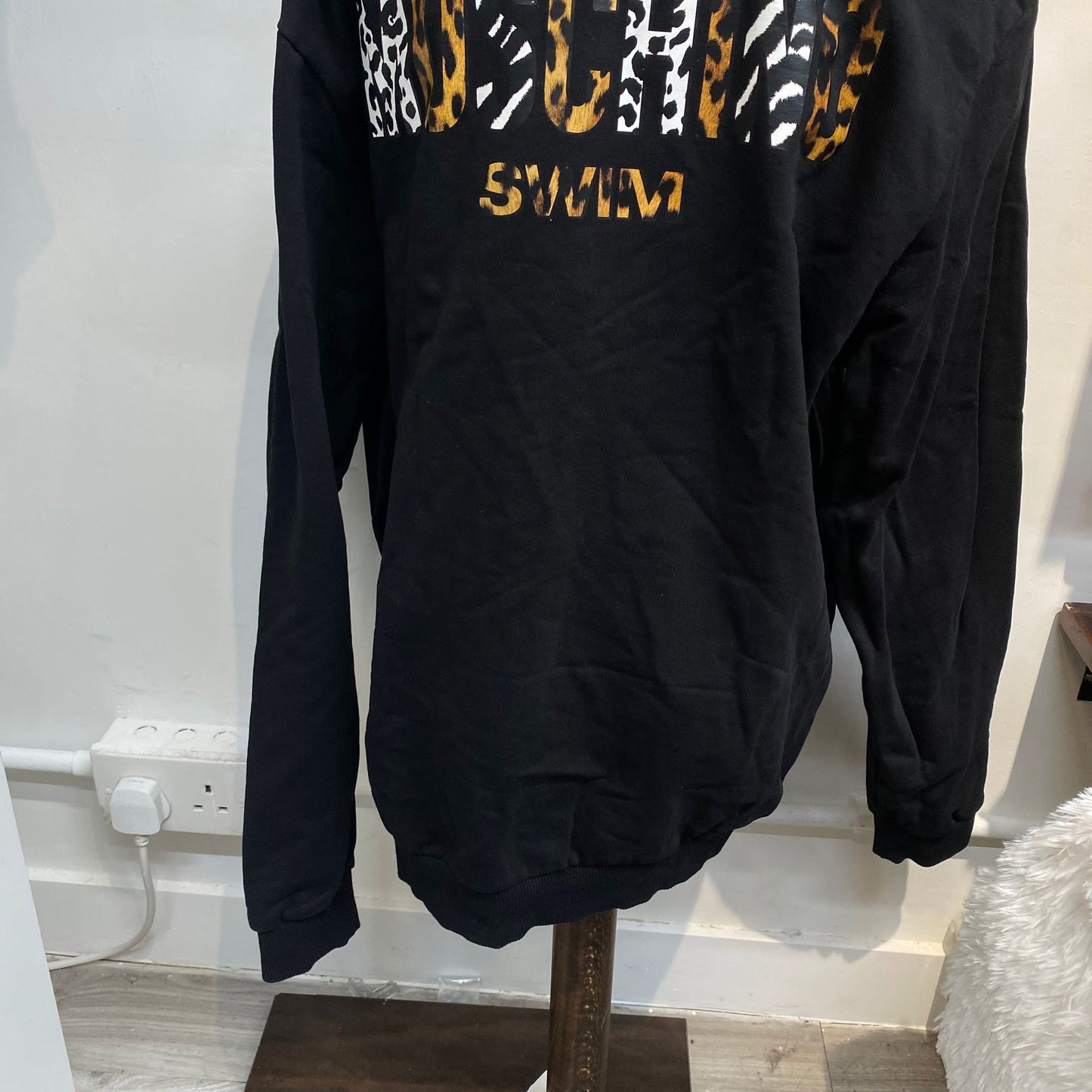 MOSCHINO豹紋字外套