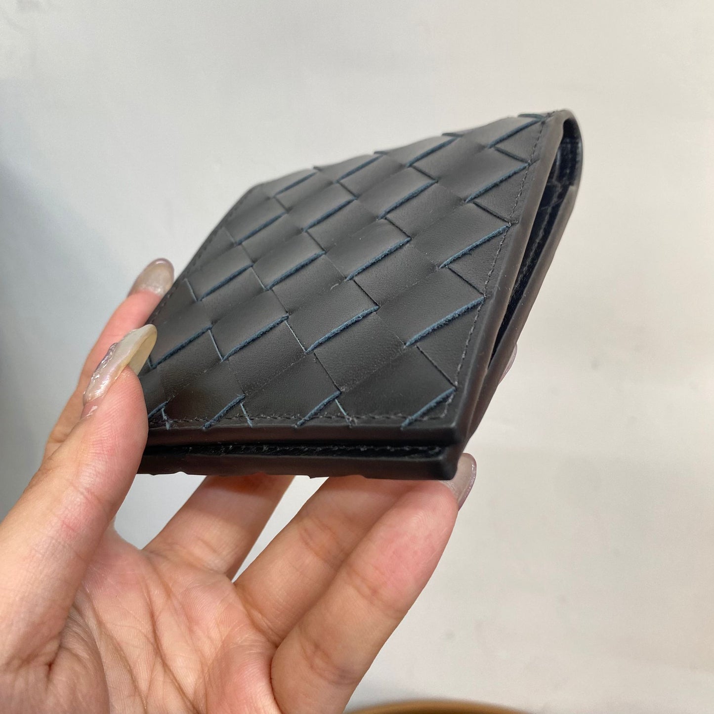 BV黑色短銀包