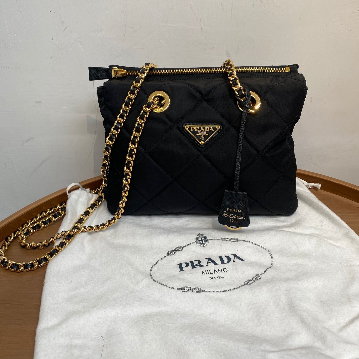 Prada Re-Edition 1995 Chaîne small Re-Nylon tote bag 有塵袋