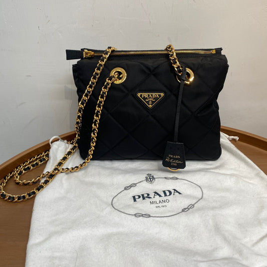 Prada Re-Edition 1995 Chaîne small Re-Nylon tote bag 有塵袋