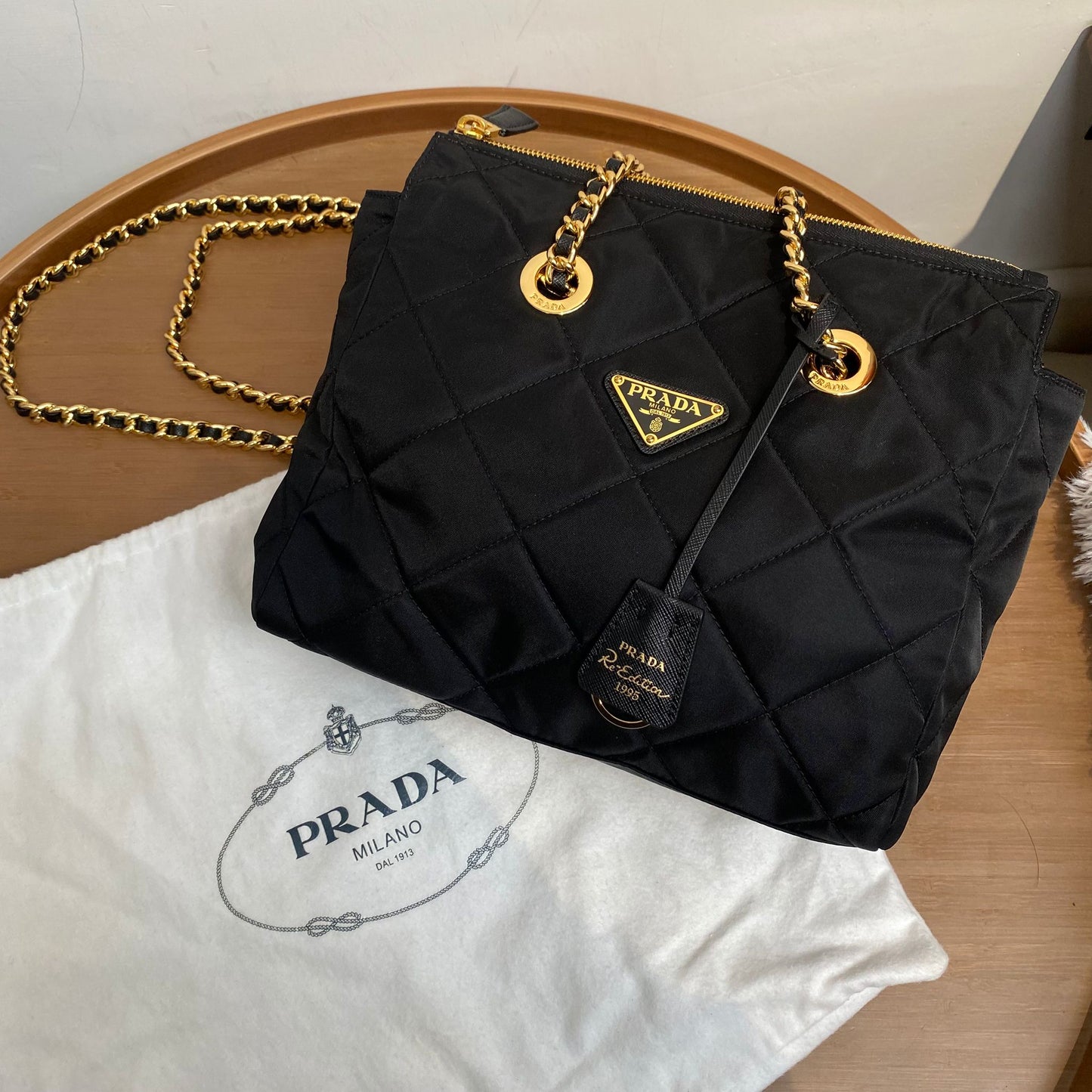 Prada Re-Edition 1995 Chaîne small Re-Nylon tote bag 有塵袋