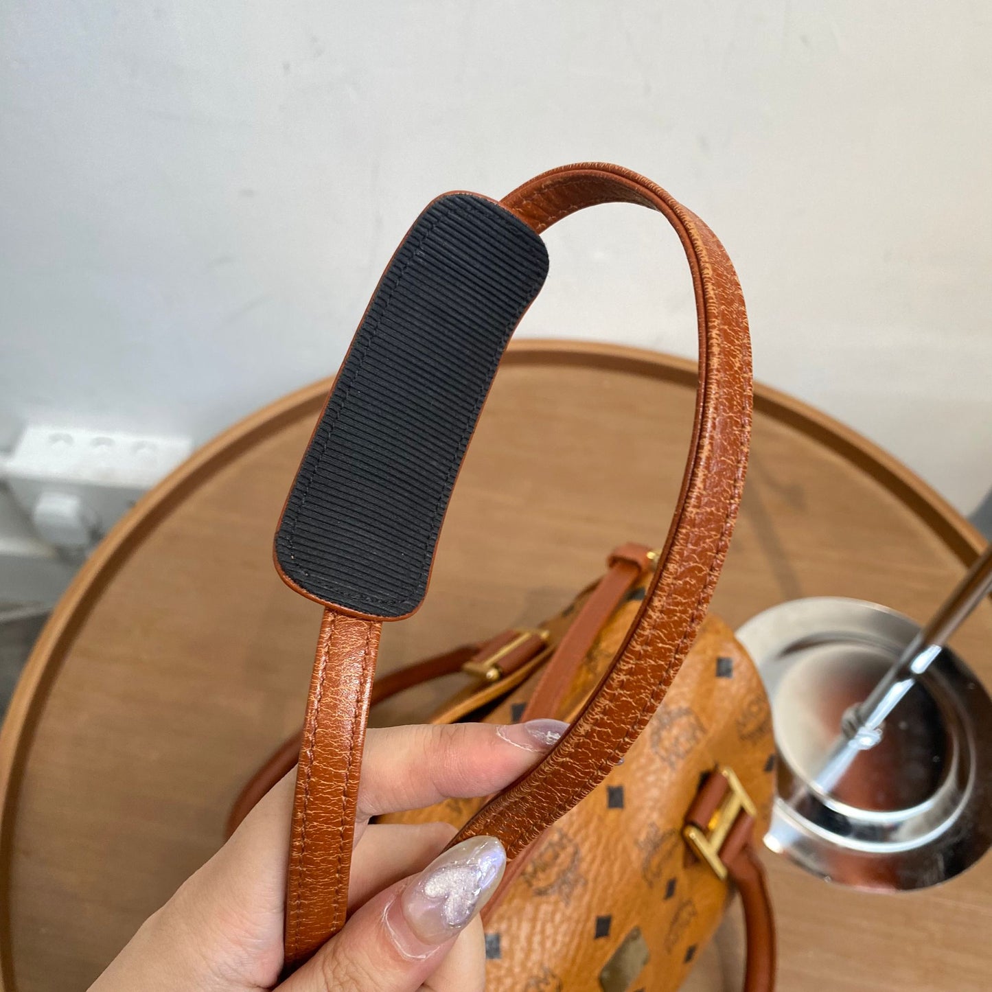 MCM 細boston