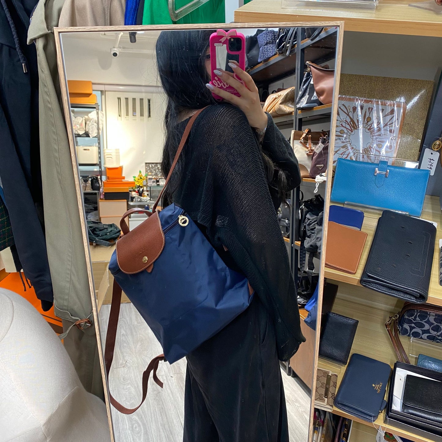 LONGCHAMP 深藍背囊