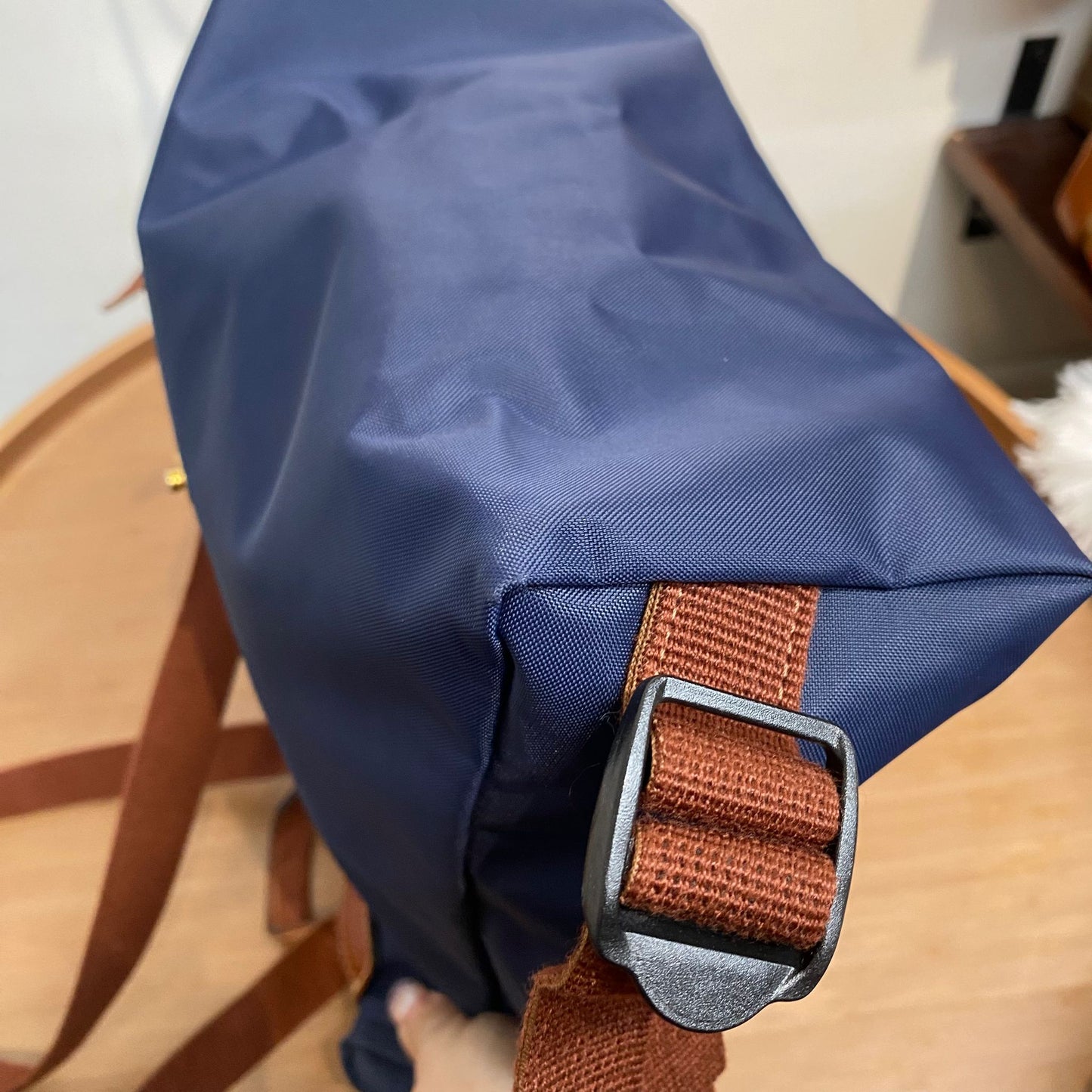 LONGCHAMP 深藍背囊