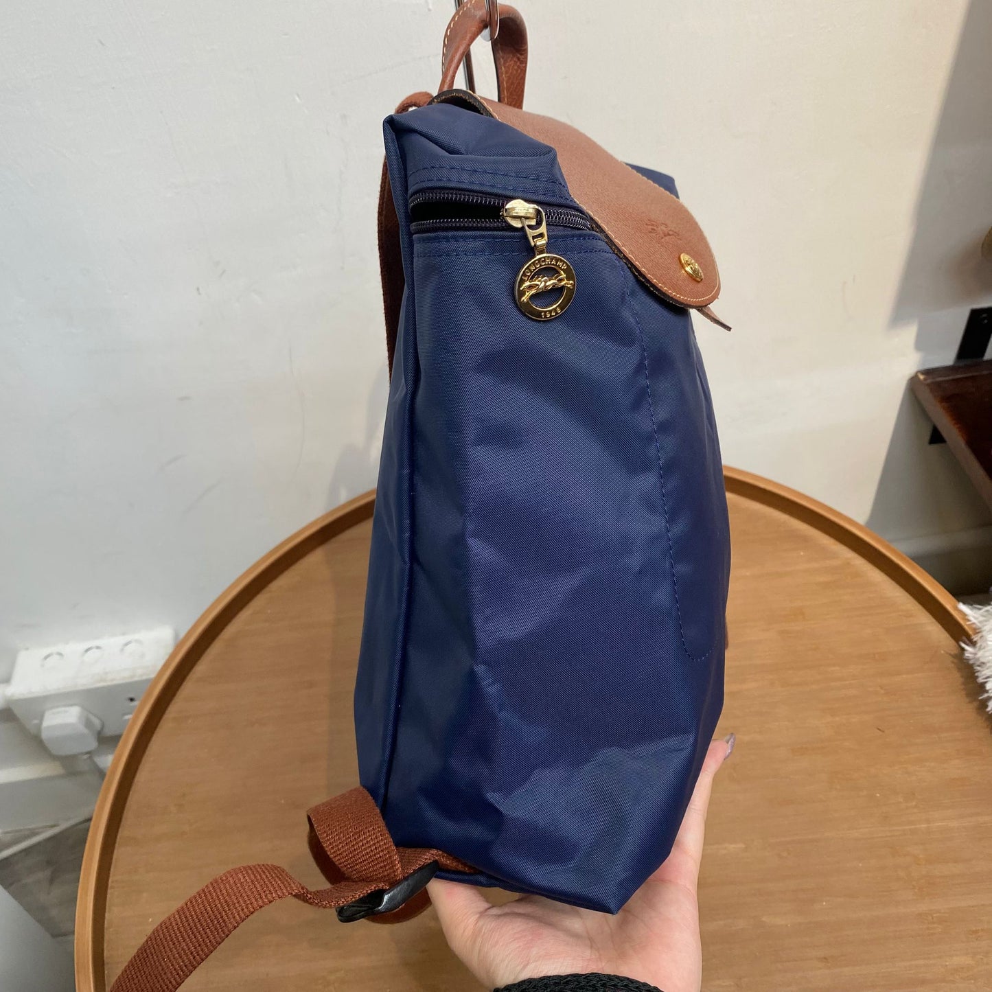 LONGCHAMP 深藍背囊