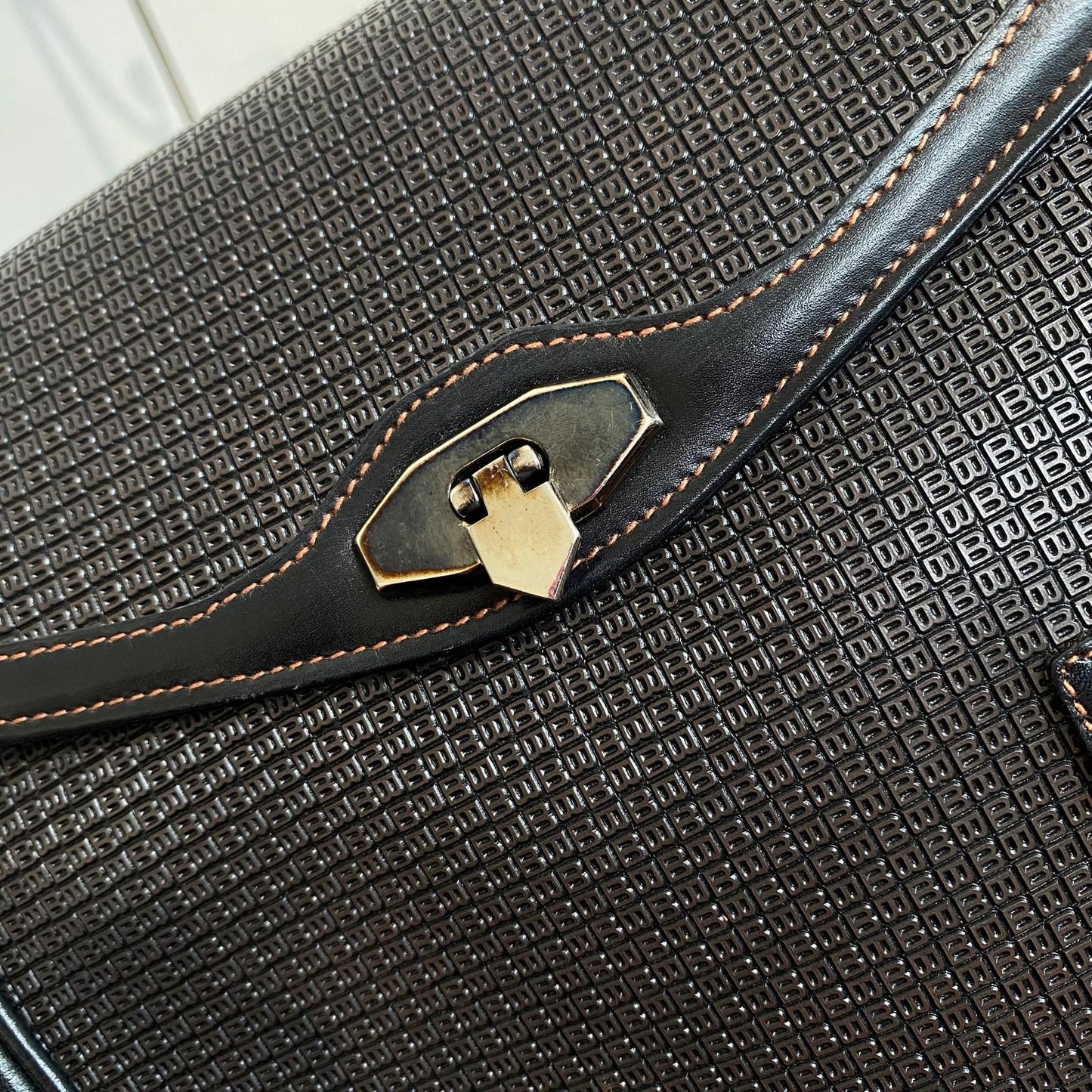 Bally 斜孭袋