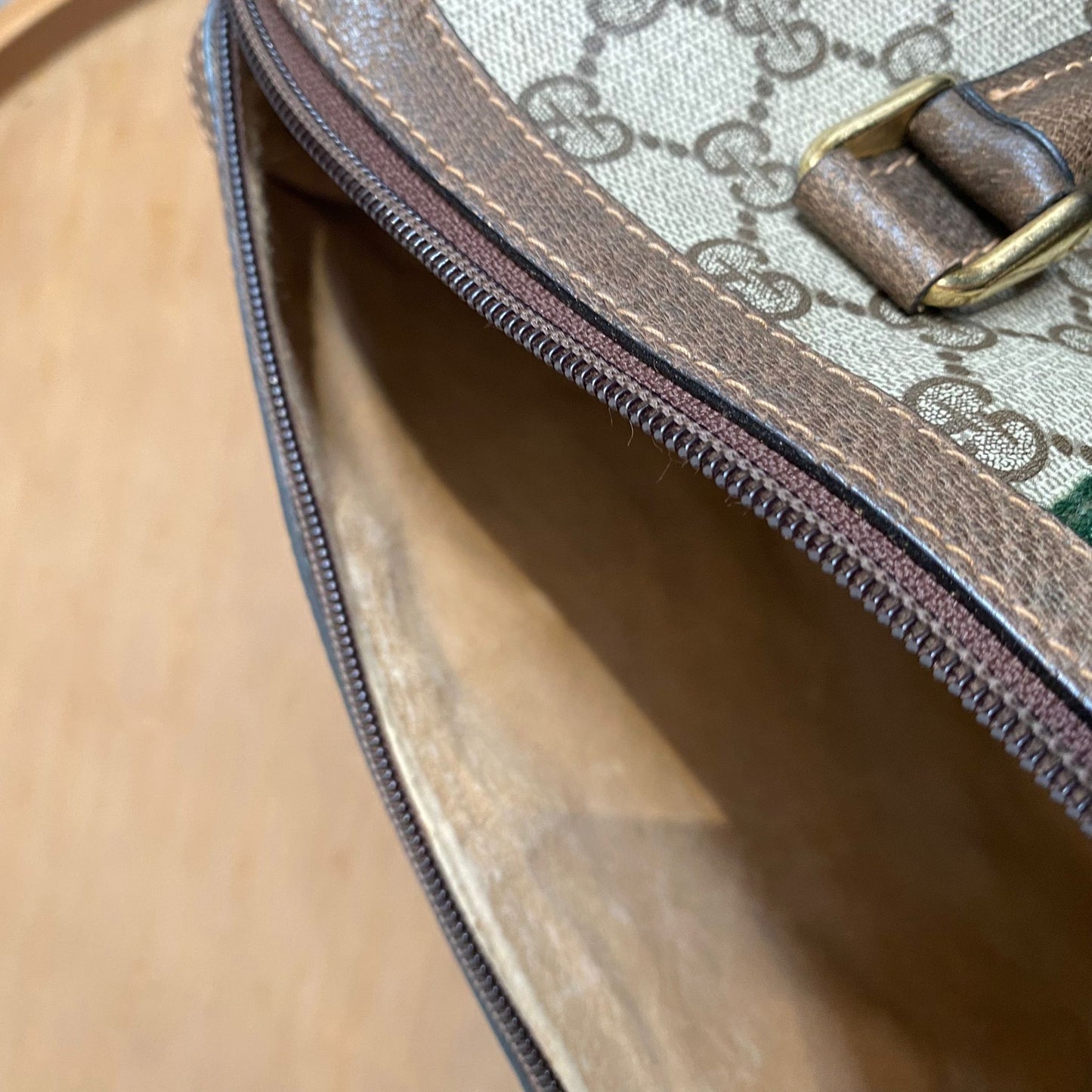 Gucci Boston