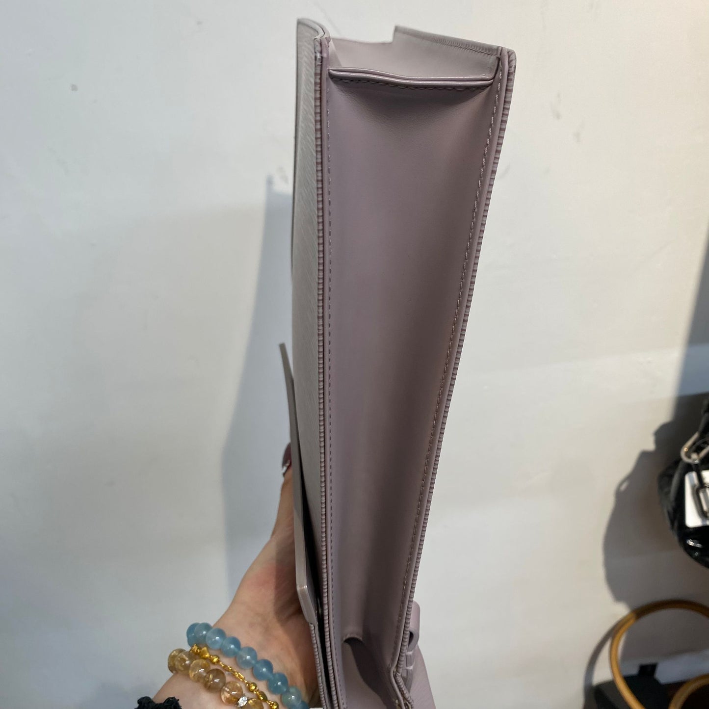 LV EPI Lamatuel Lila 香芋紫