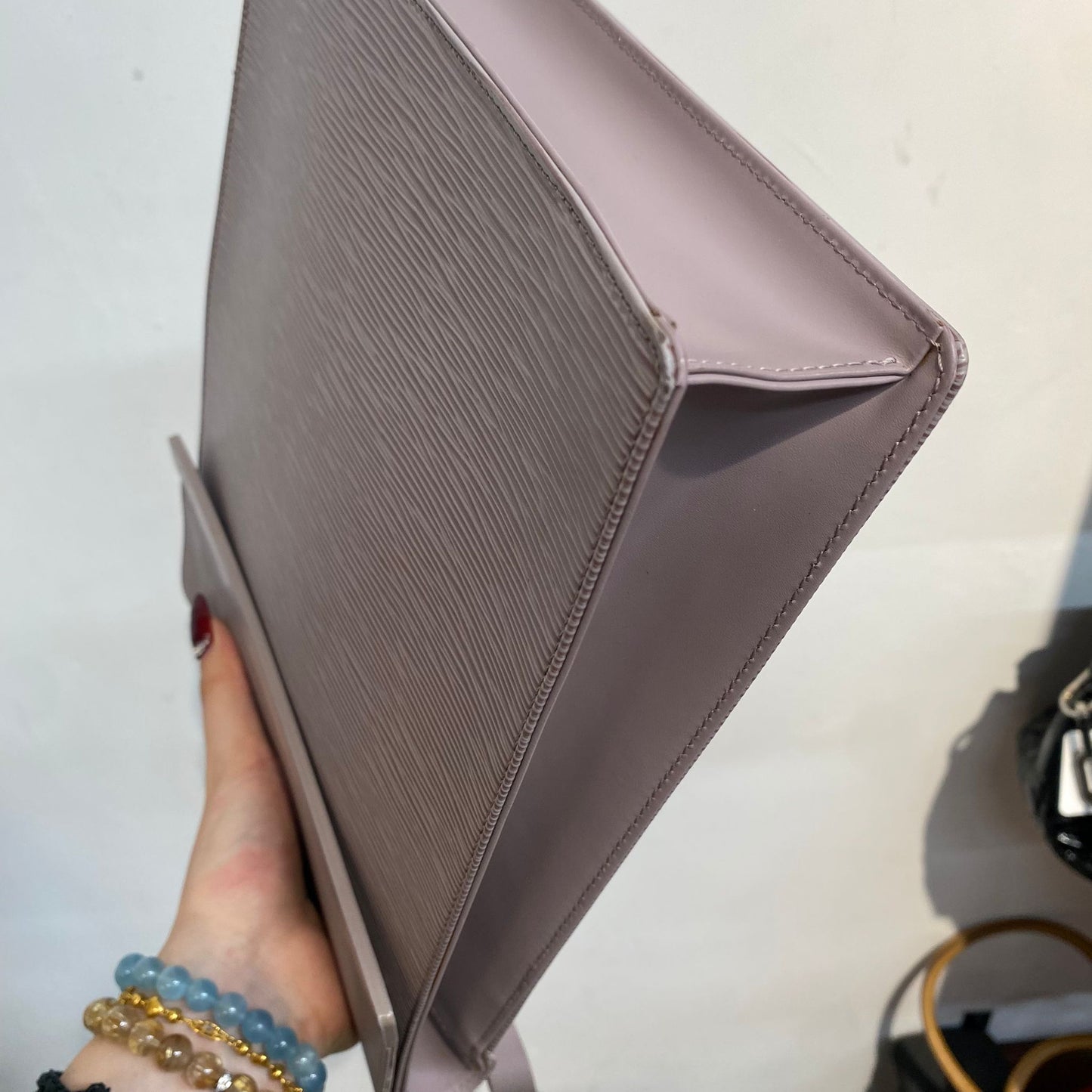 LV EPI Lamatuel Lila 香芋紫