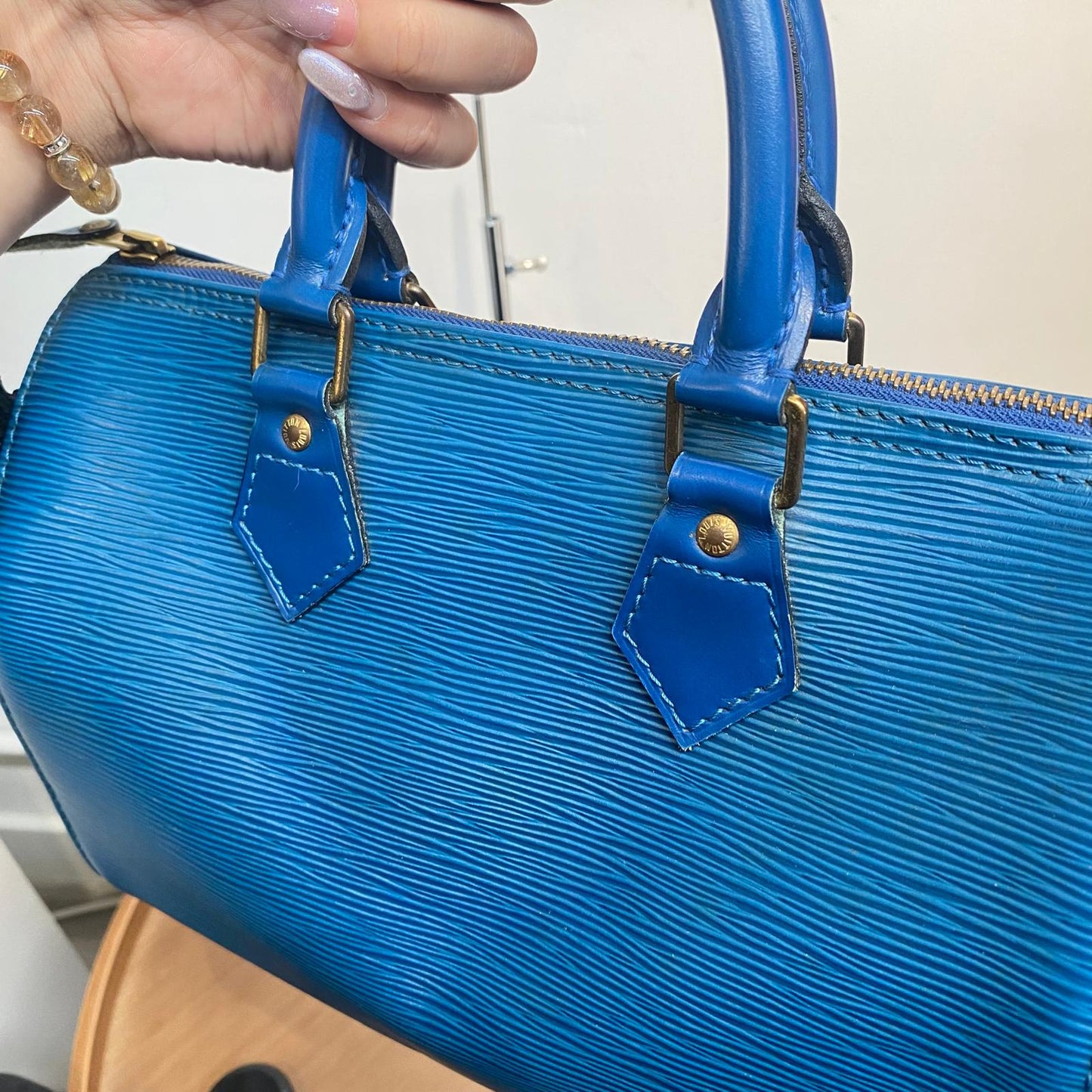 LV SPEEDY 25 EPI 水波紋