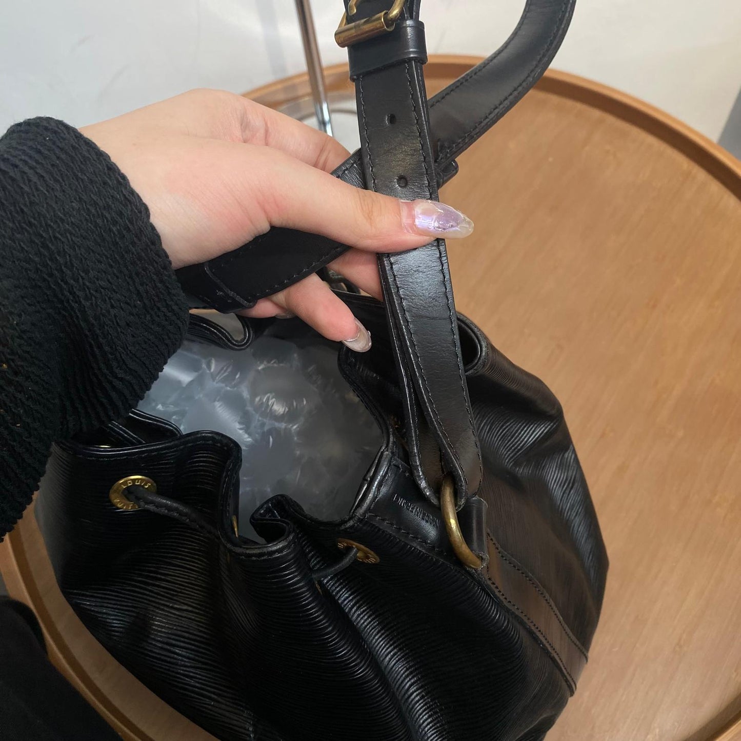 LV EPI 水波紋水桶袋 M59012