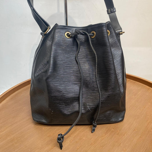 LV EPI 水波紋水桶袋 M59012
