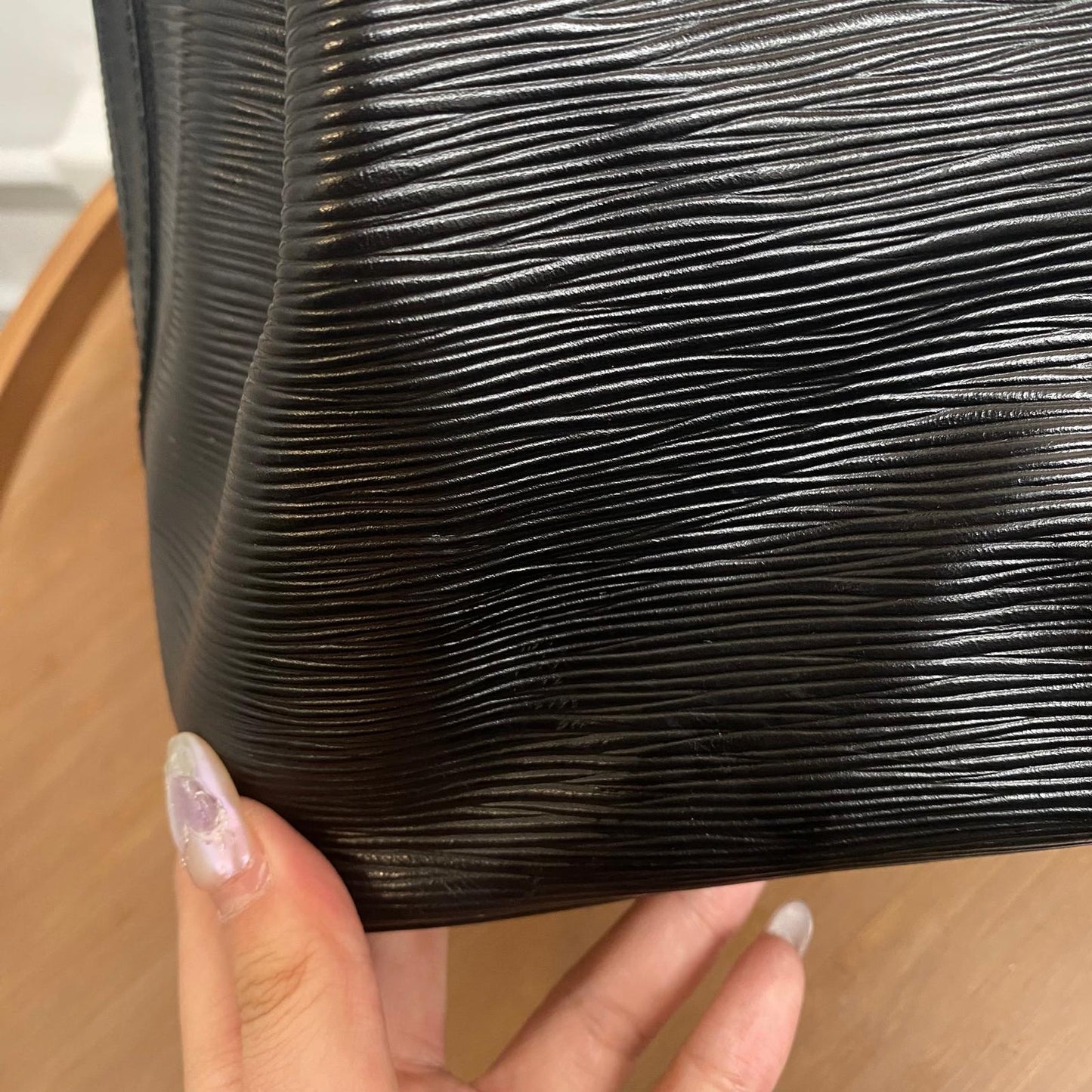 LV EPI 水波紋水桶袋 M59012