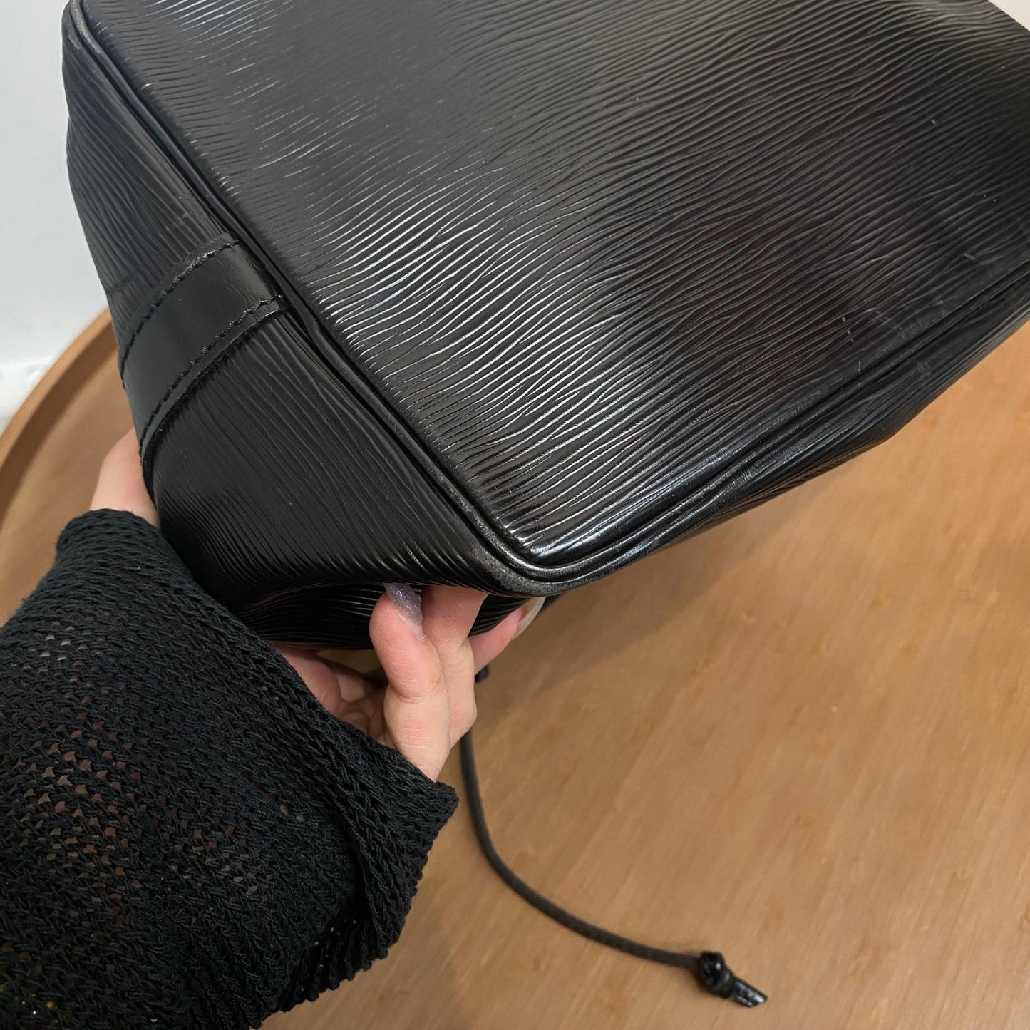 LV EPI 水波紋水桶袋 M59012