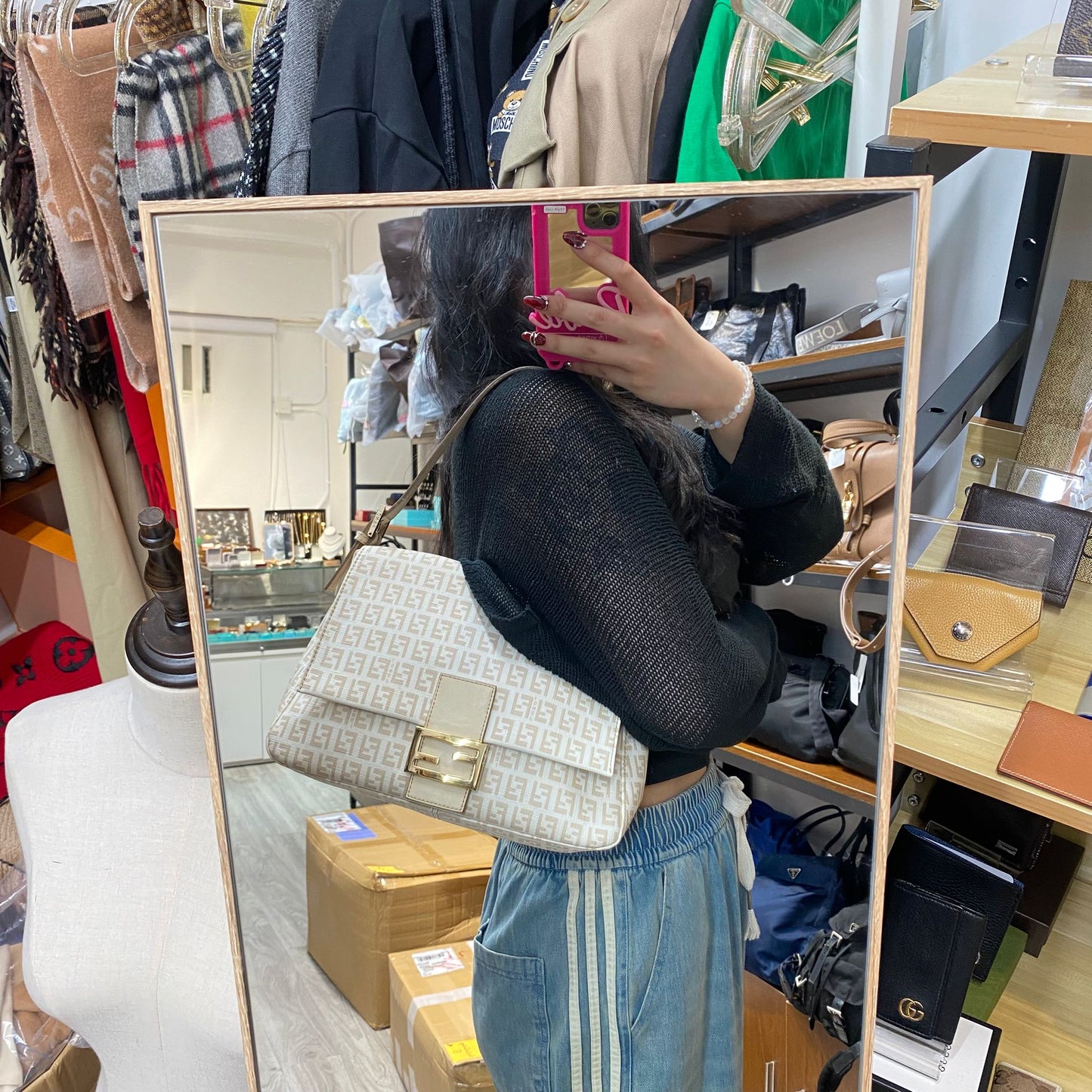 Fendi 白色法棍