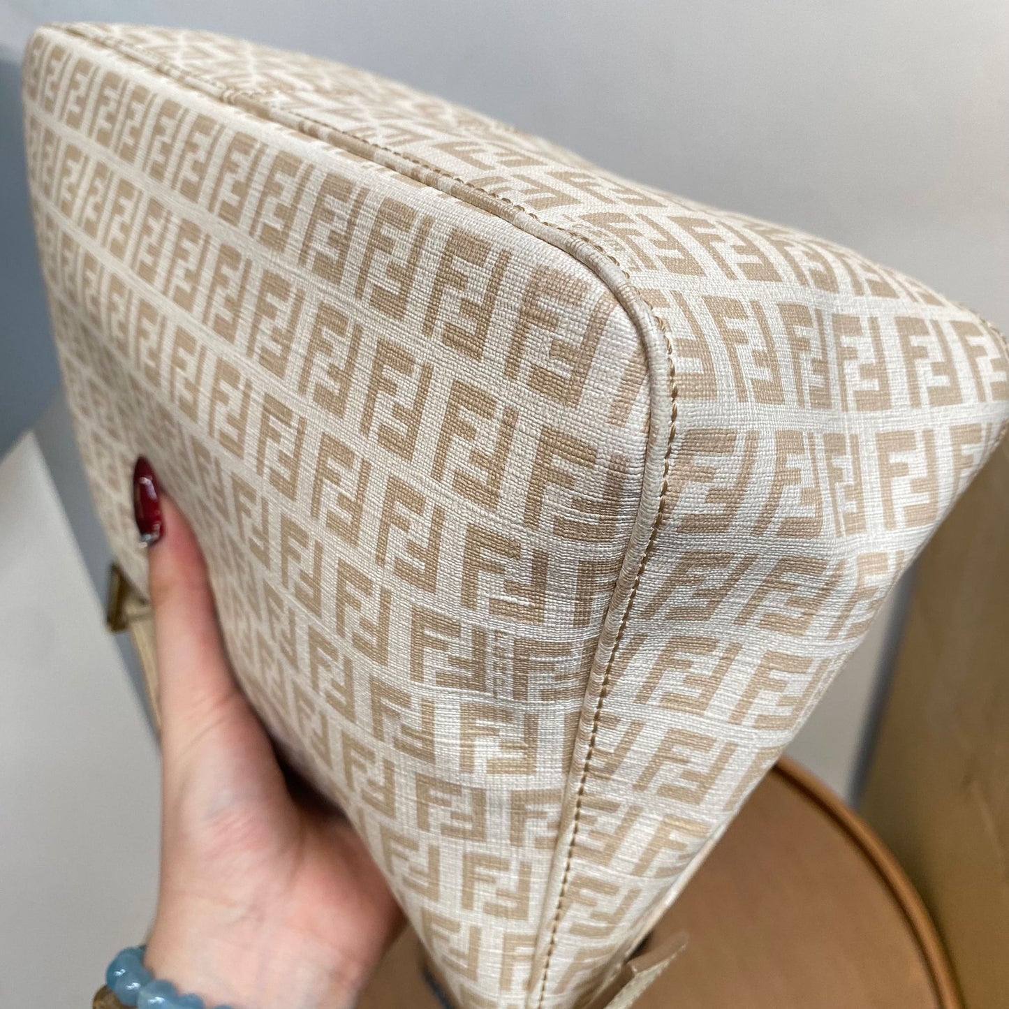 Fendi 白色法棍