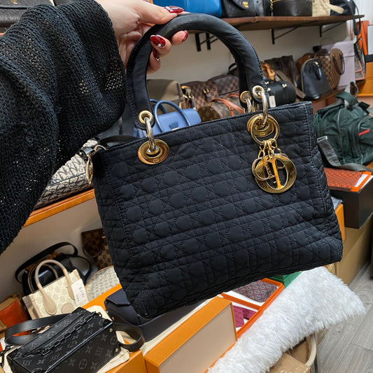 Lady Dior 手挽袋