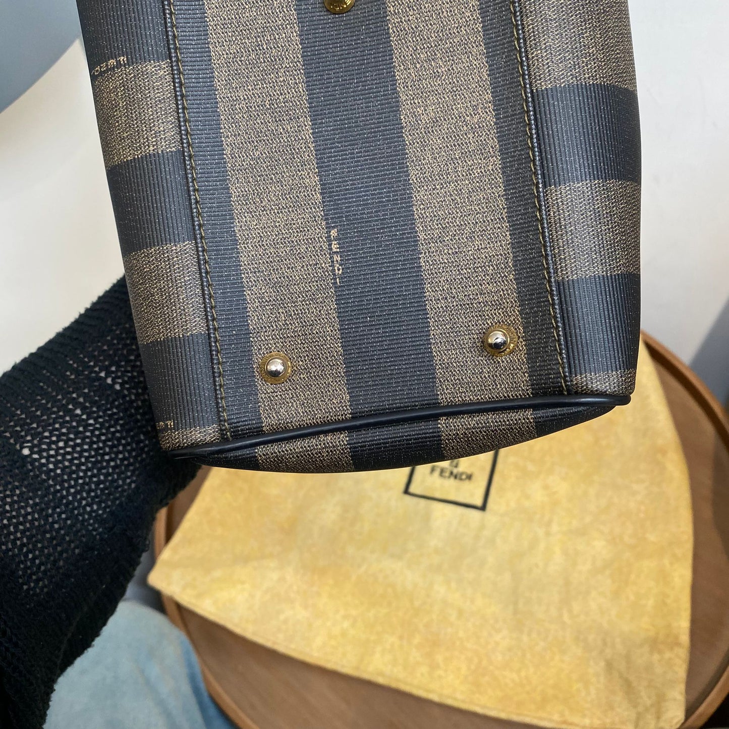 Fendi Boston 有塵袋