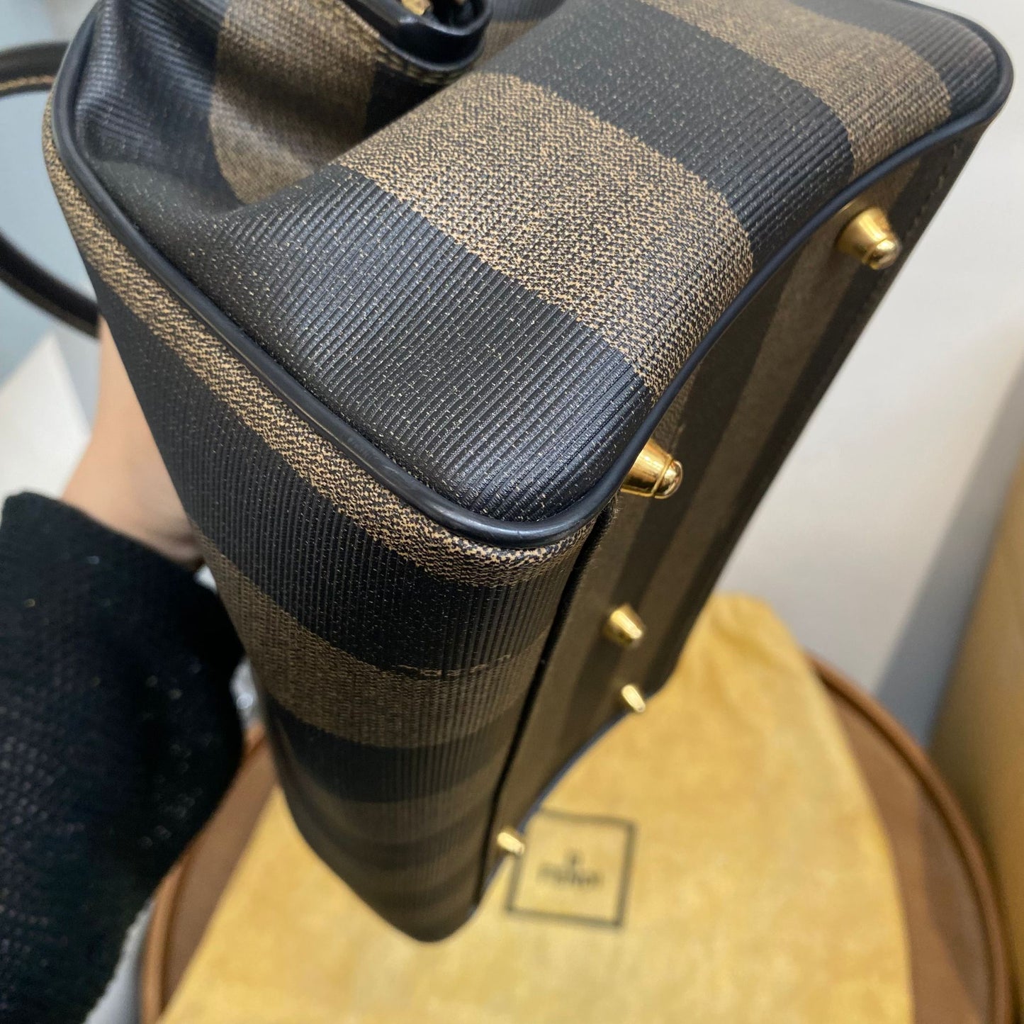 Fendi Boston 有塵袋