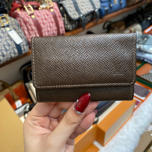 LV 鎖匙包