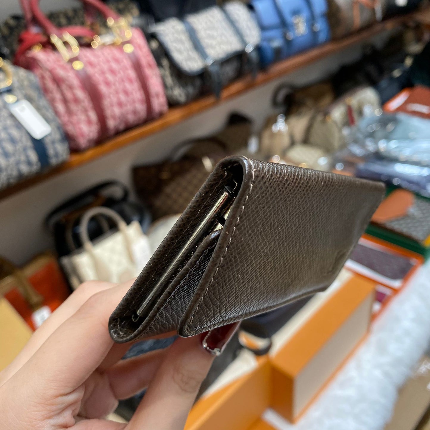 LV 鎖匙包