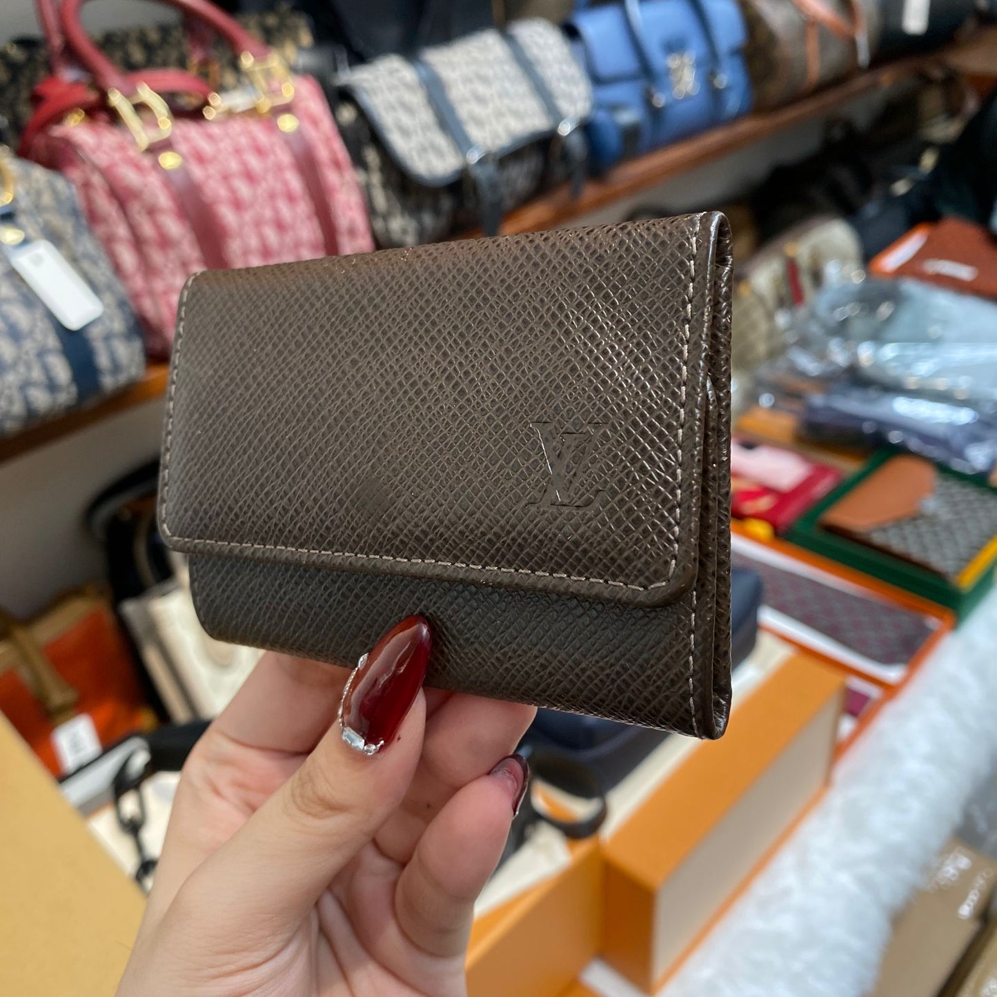 LV 鎖匙包