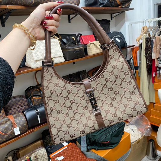 Gucci腋下包