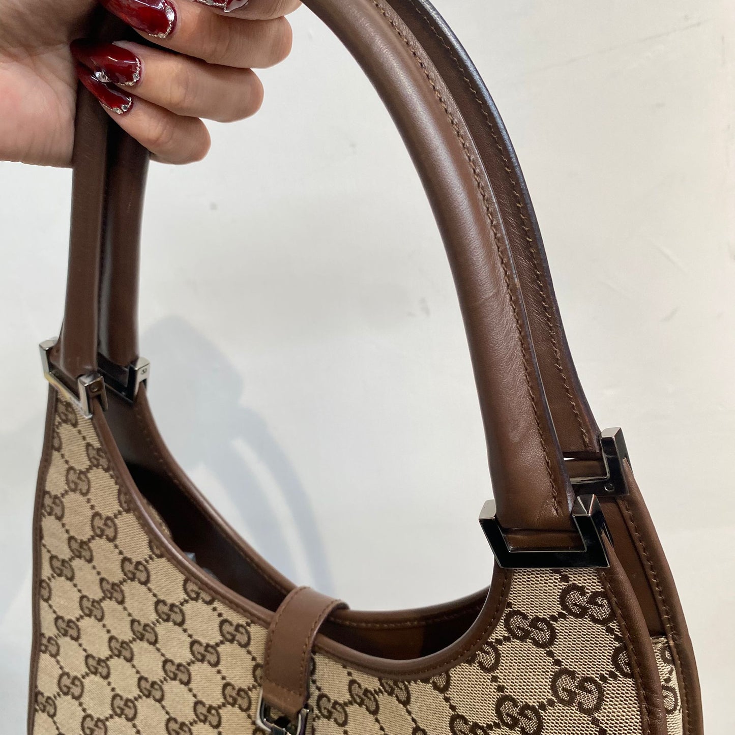 Gucci腋下包